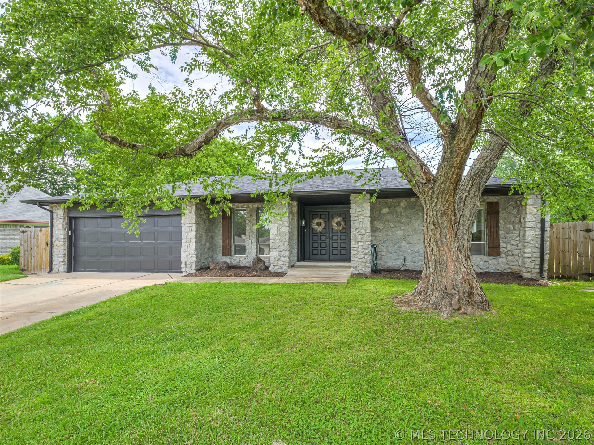 2703 S 112th Eastavenue Tulsa OK 74129