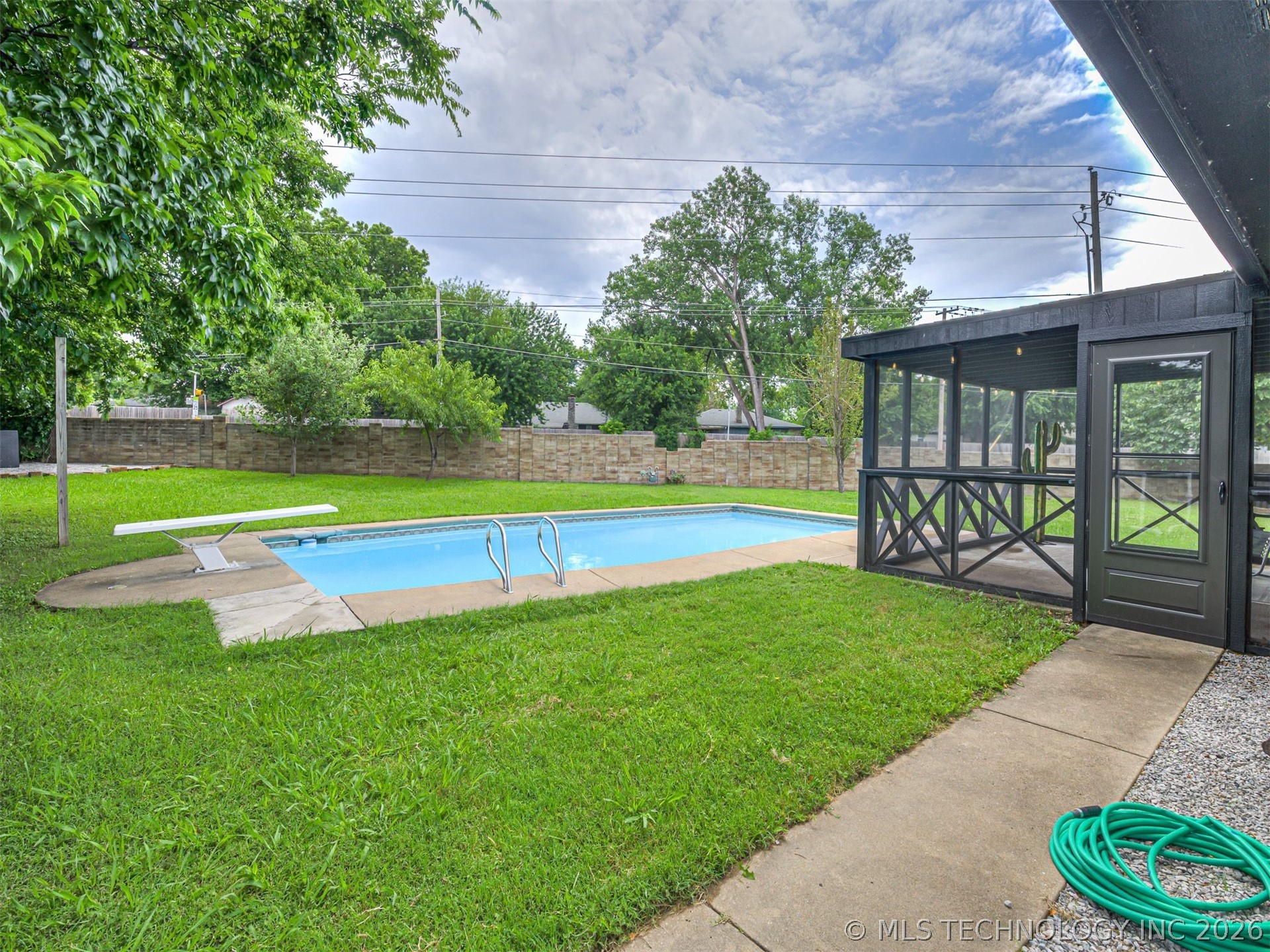 2703 S 112th Eastavenue Tulsa OK 74129