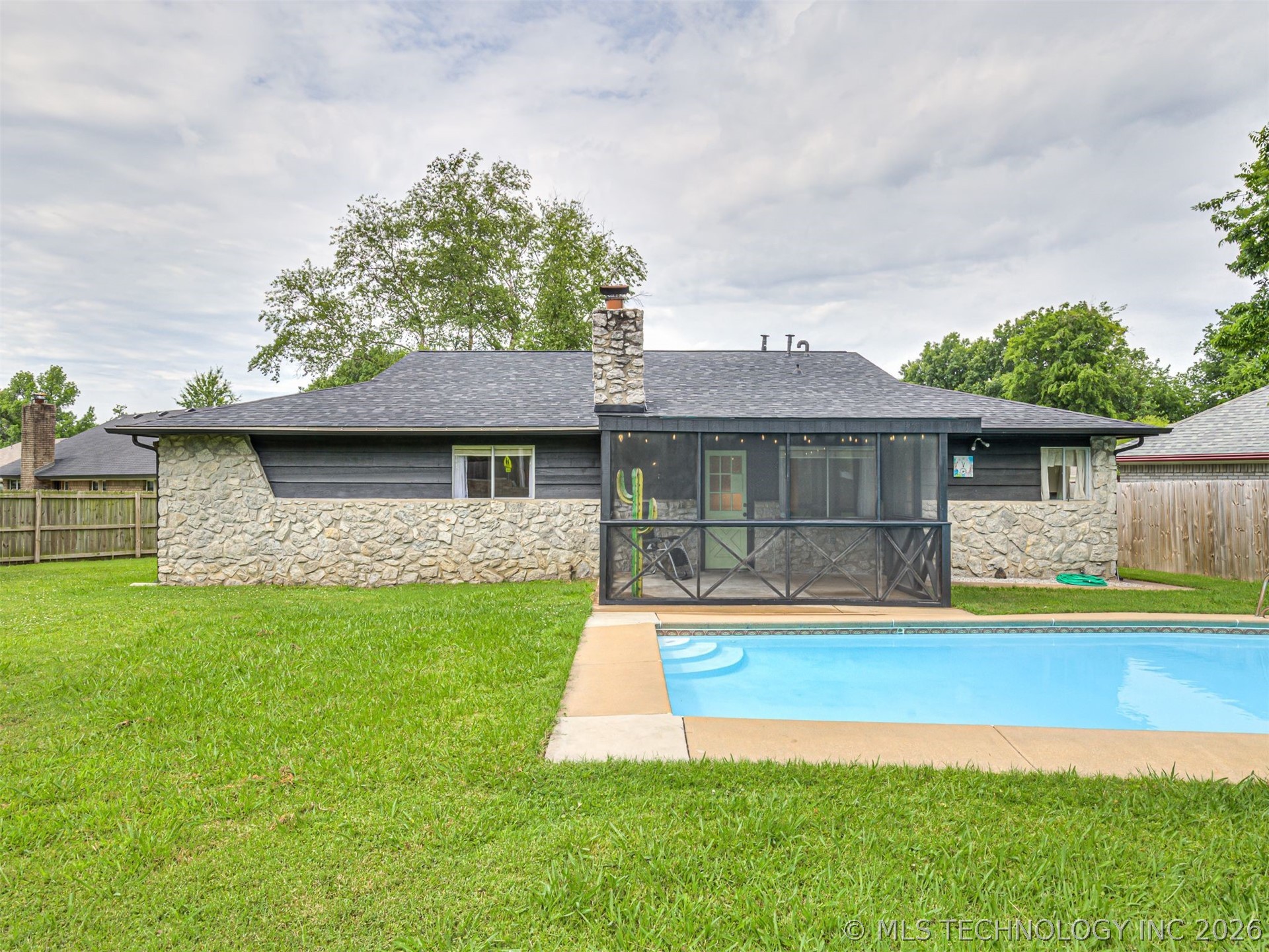 2703 S 112th Eastavenue Tulsa OK 74129