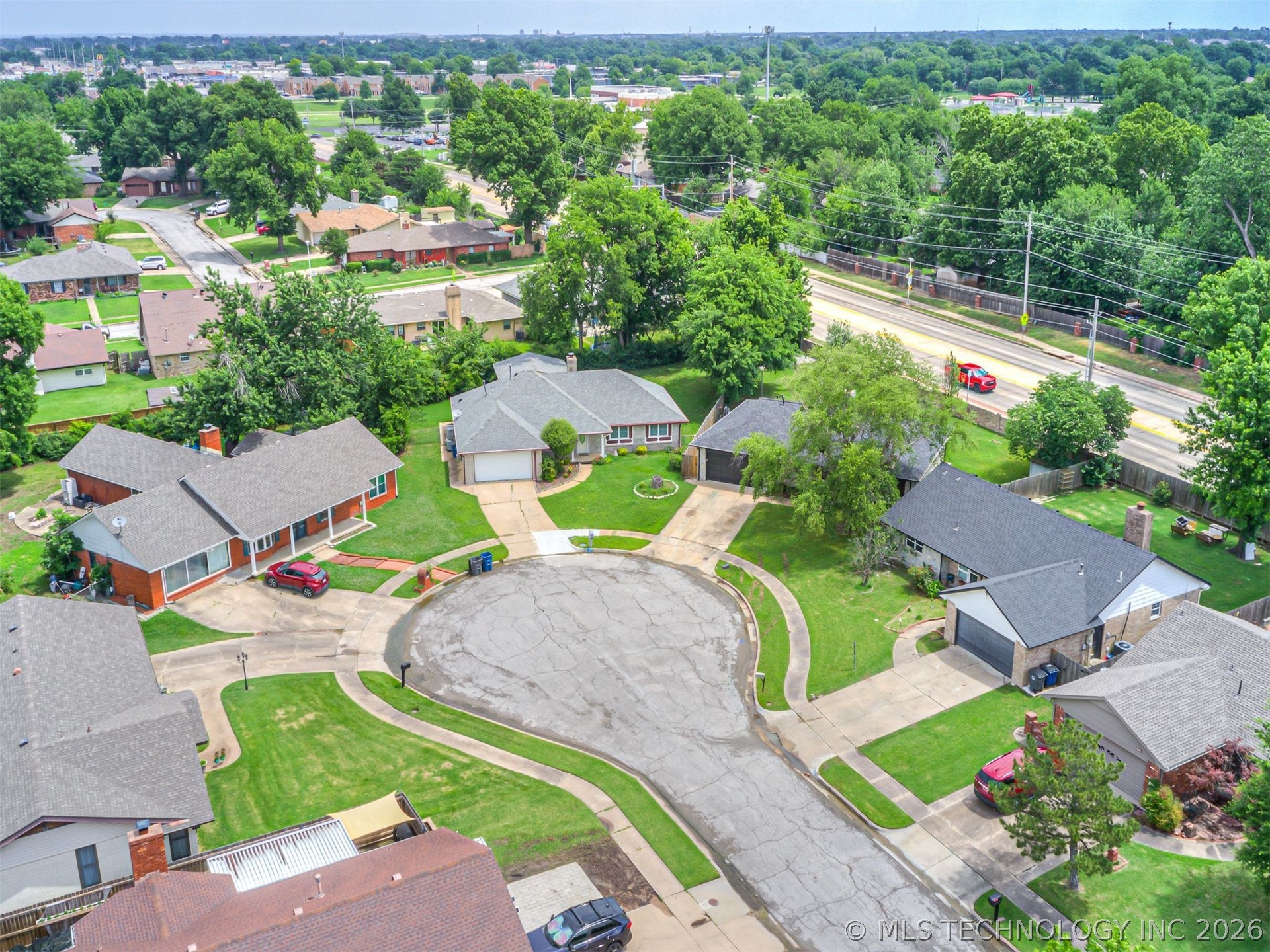 2703 S 112th Eastavenue Tulsa OK 74129