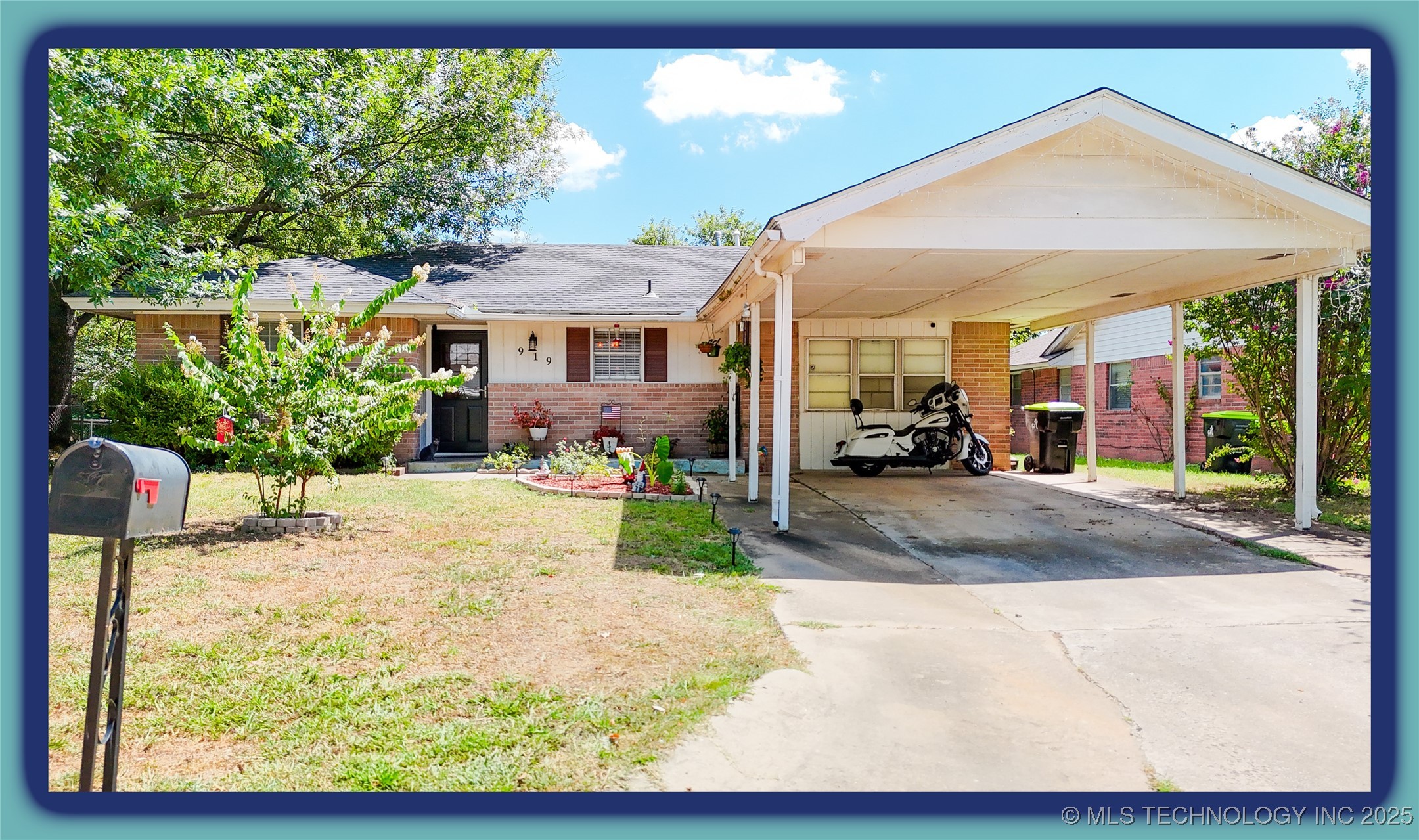 919 Charles Drive Ada OK 74820