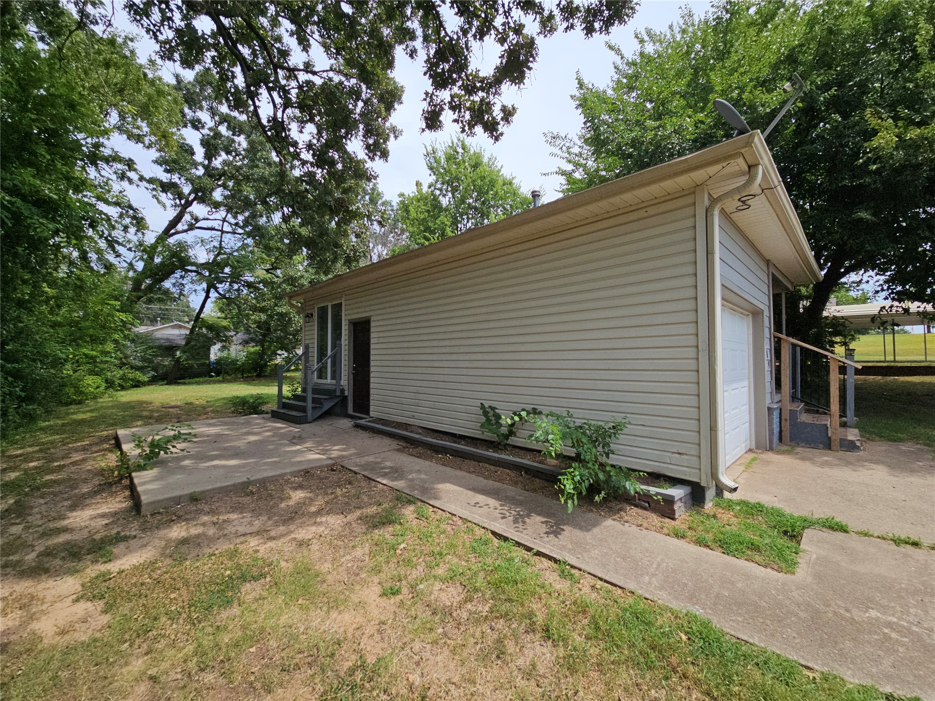 409 W 4th Avenue Bristow OK 74010