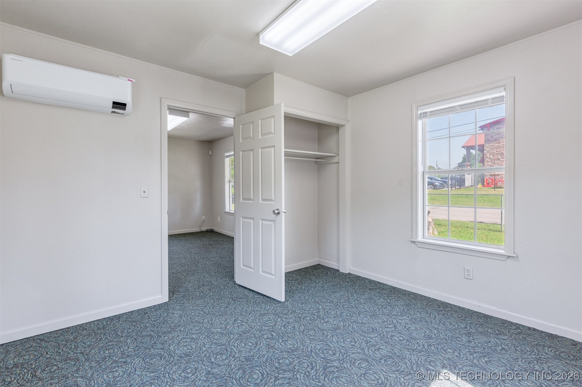 210 E Redwood Street Coweta OK 74429