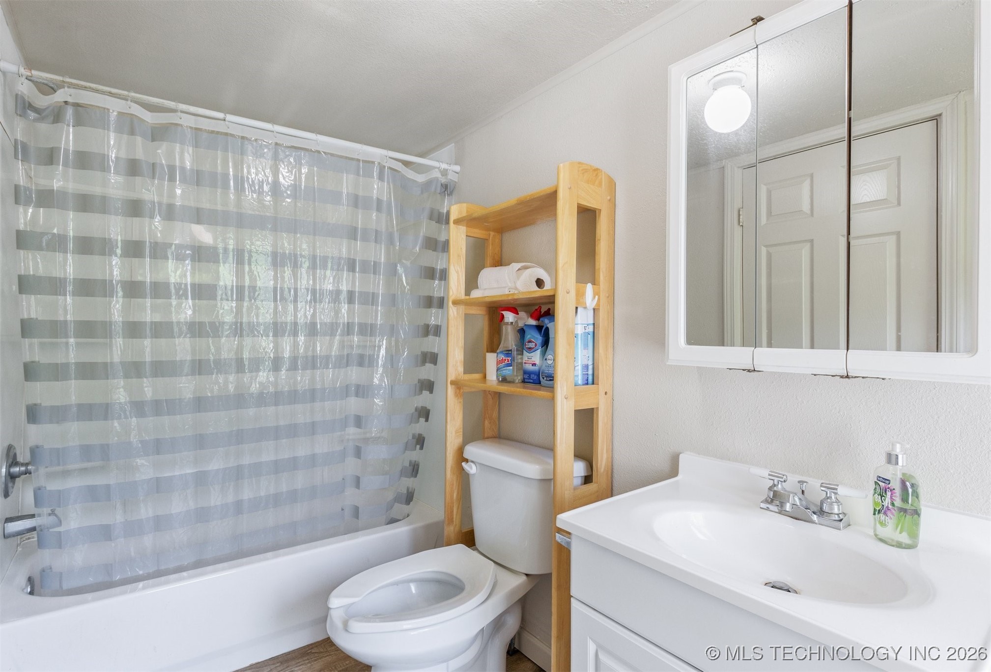 210 E Redwood Street Coweta OK 74429