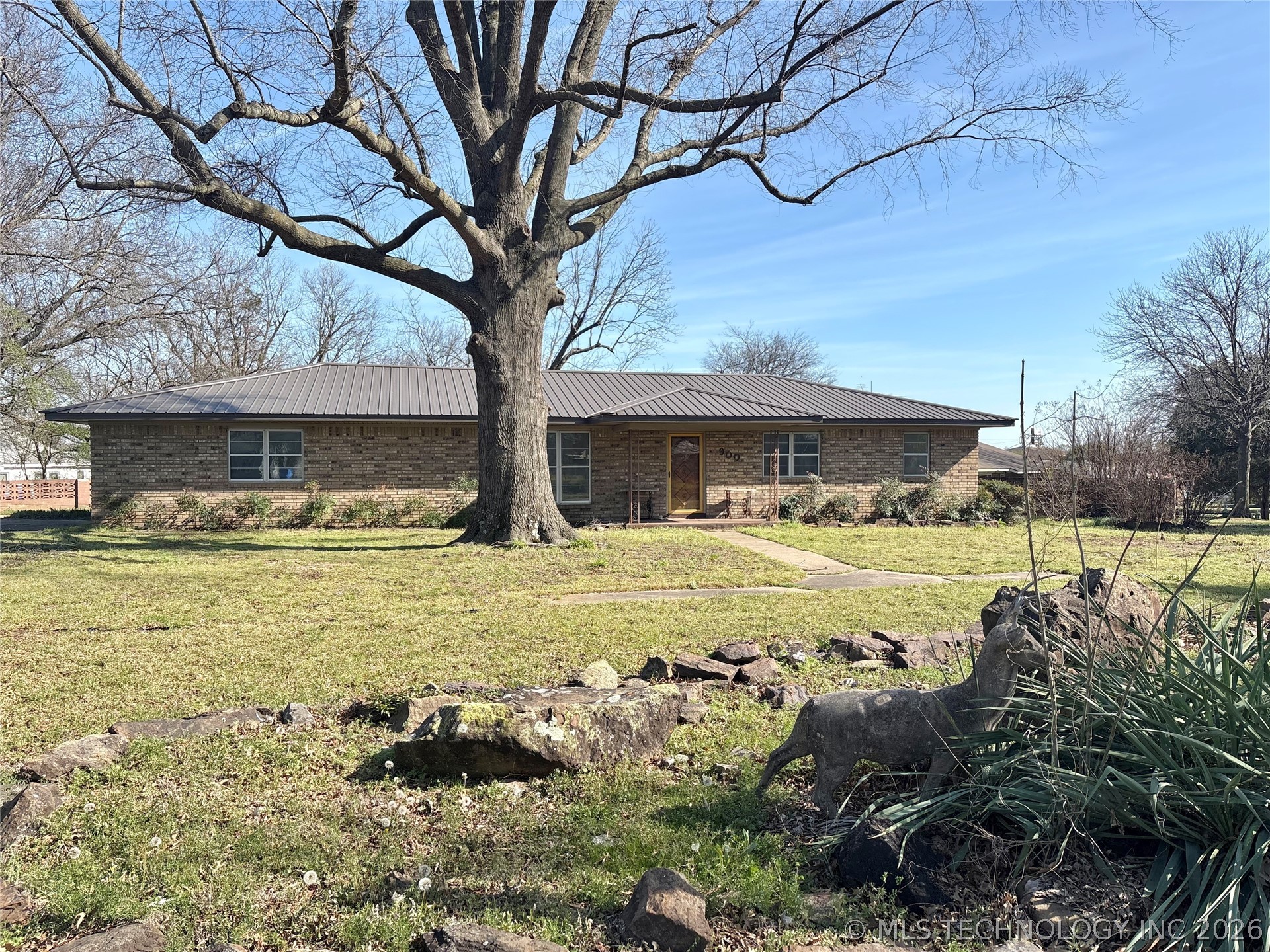 900 SW 3rd Street Checotah OK 74426