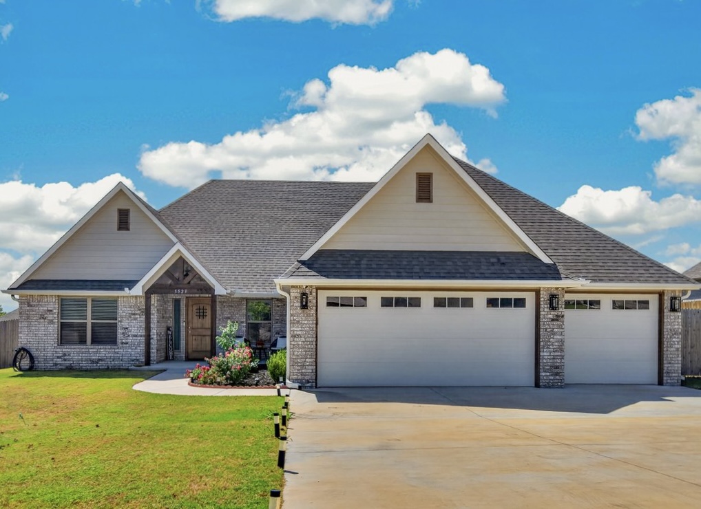 5523 Aspen Avenue Bartlesville OK 74006