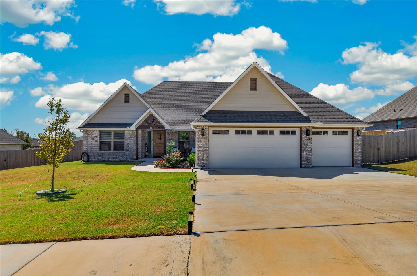5523 Aspen Avenue Bartlesville OK 74006