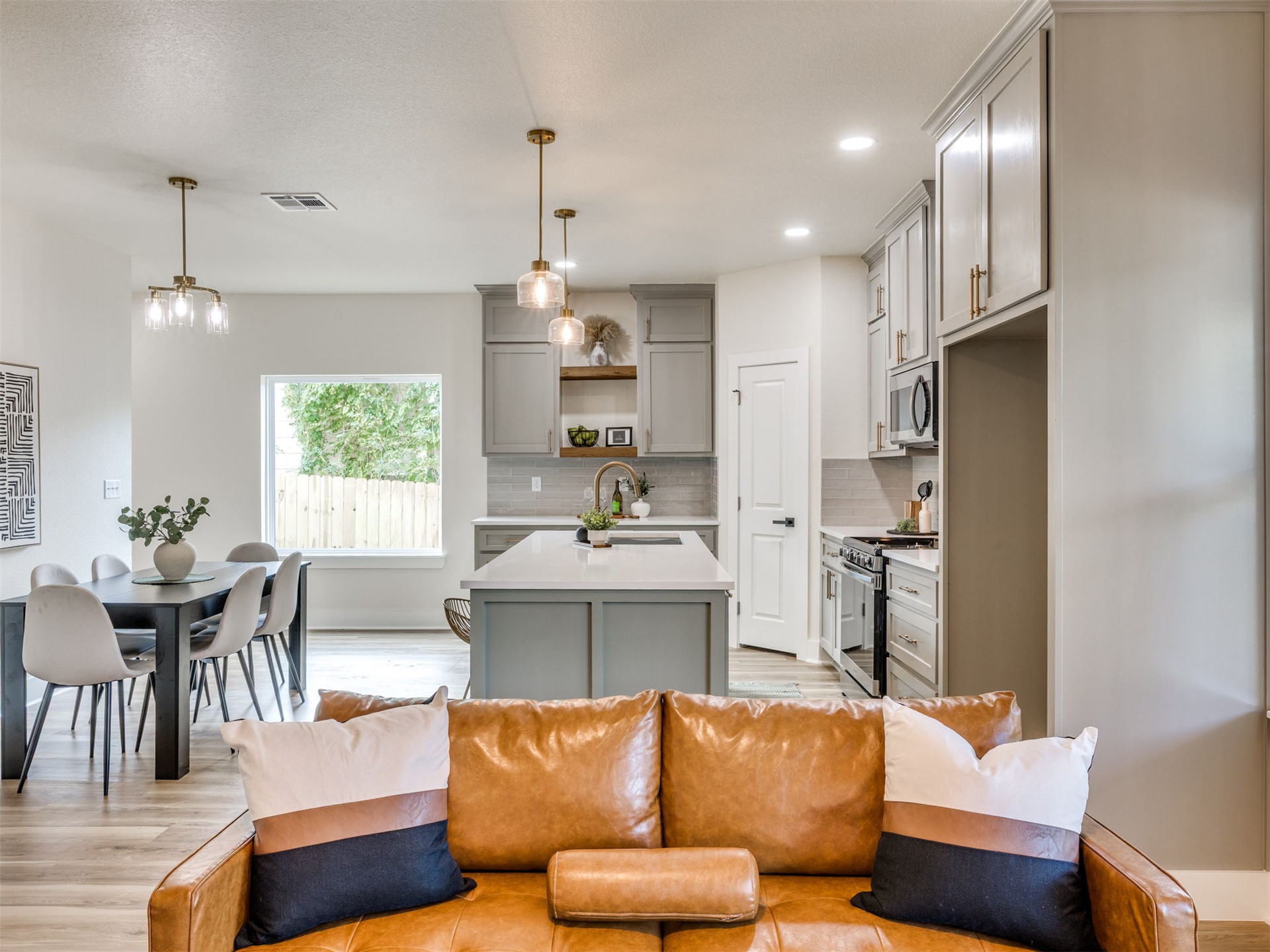 1212 N Garfield Avenue Sand Springs OK 74063