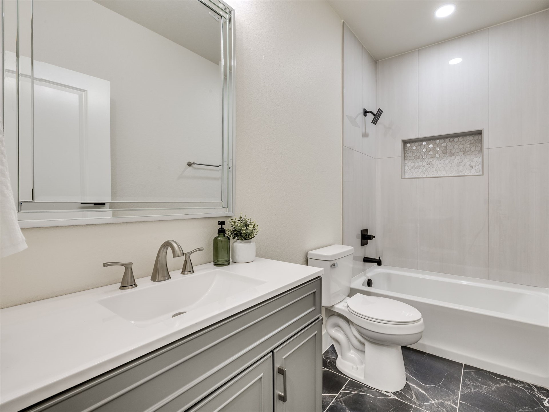 1212 N Garfield Avenue Sand Springs OK 74063