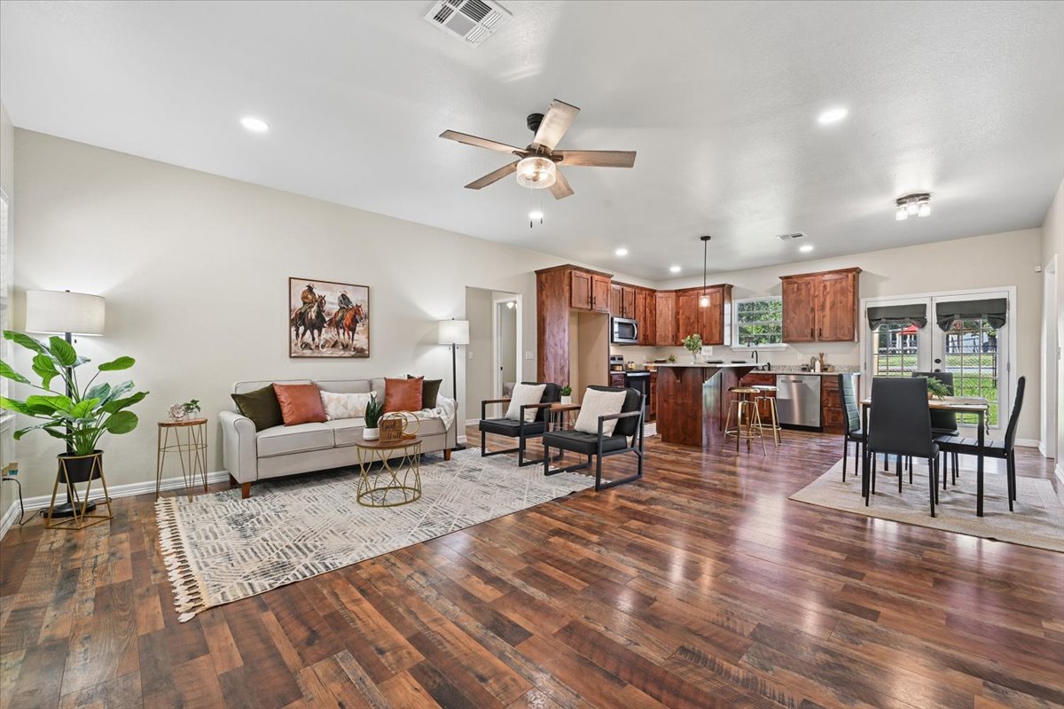 800 Grand Place Mannford OK 74044
