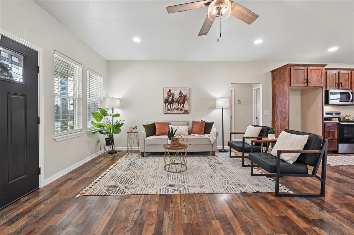 800 Grand Place Mannford OK 74044