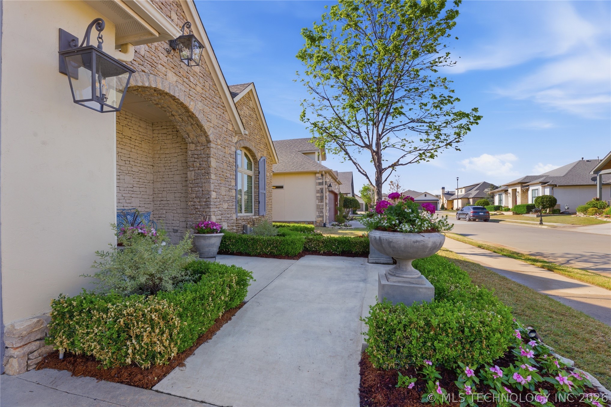8405 S Olympia Avenue Tulsa OK 74132