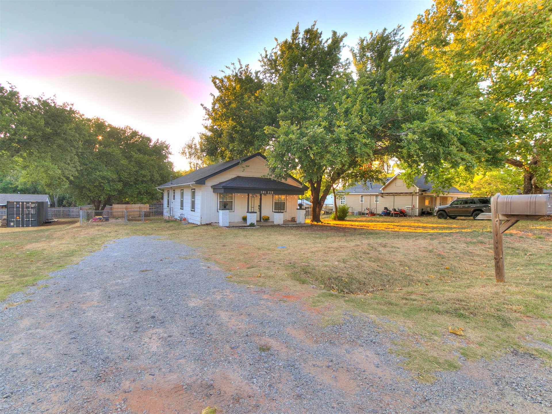 505 Fir Street Wellston OK 74881