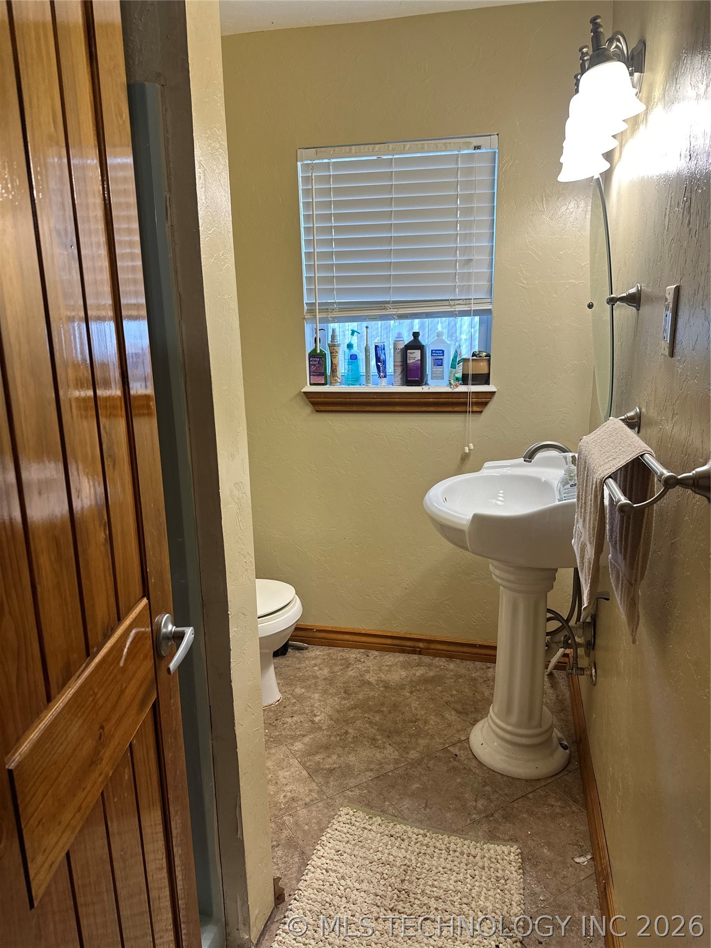 16152 Hull Madill OK 73446