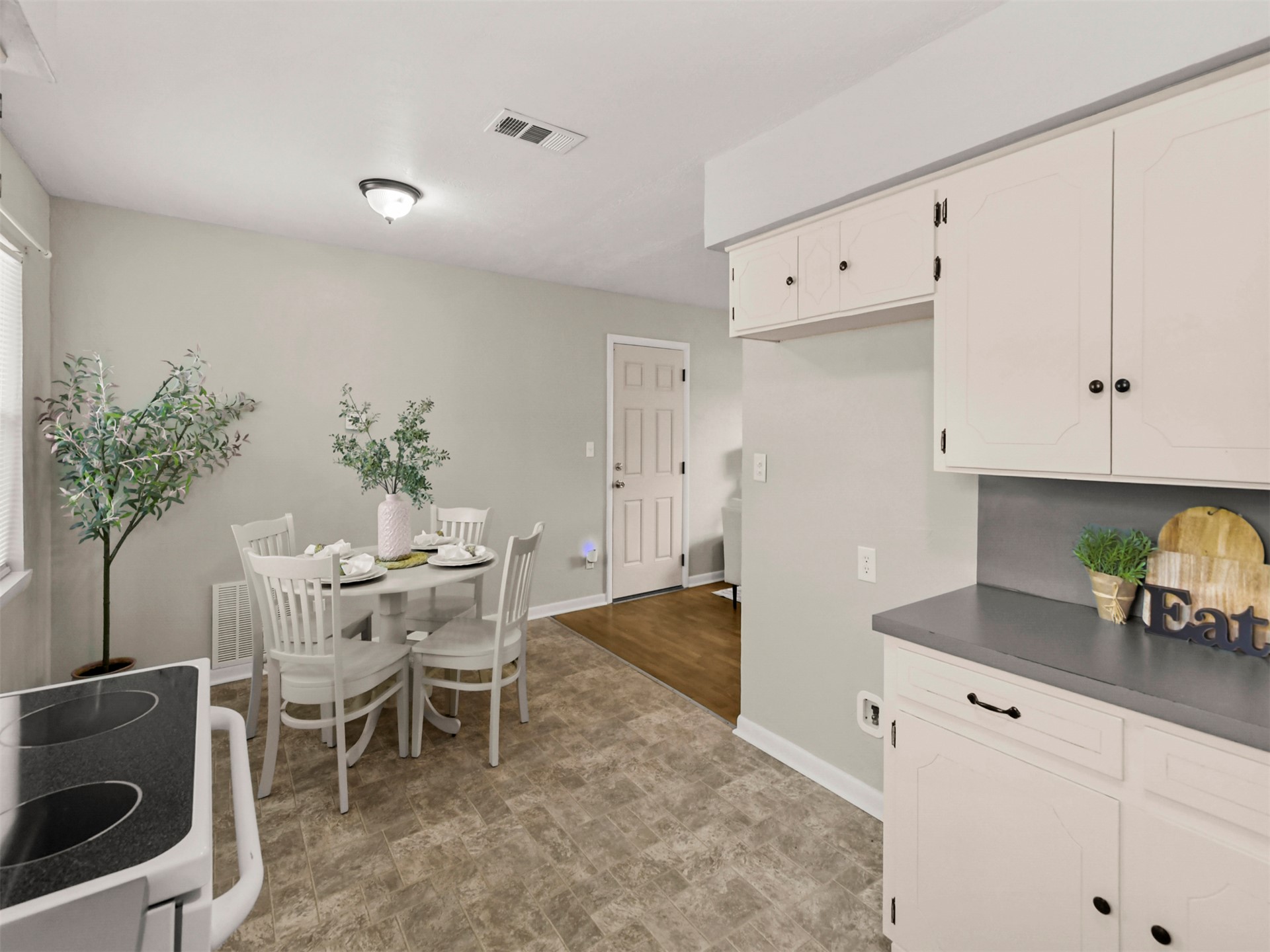 71 Meadow Street Lone Grove OK 73443