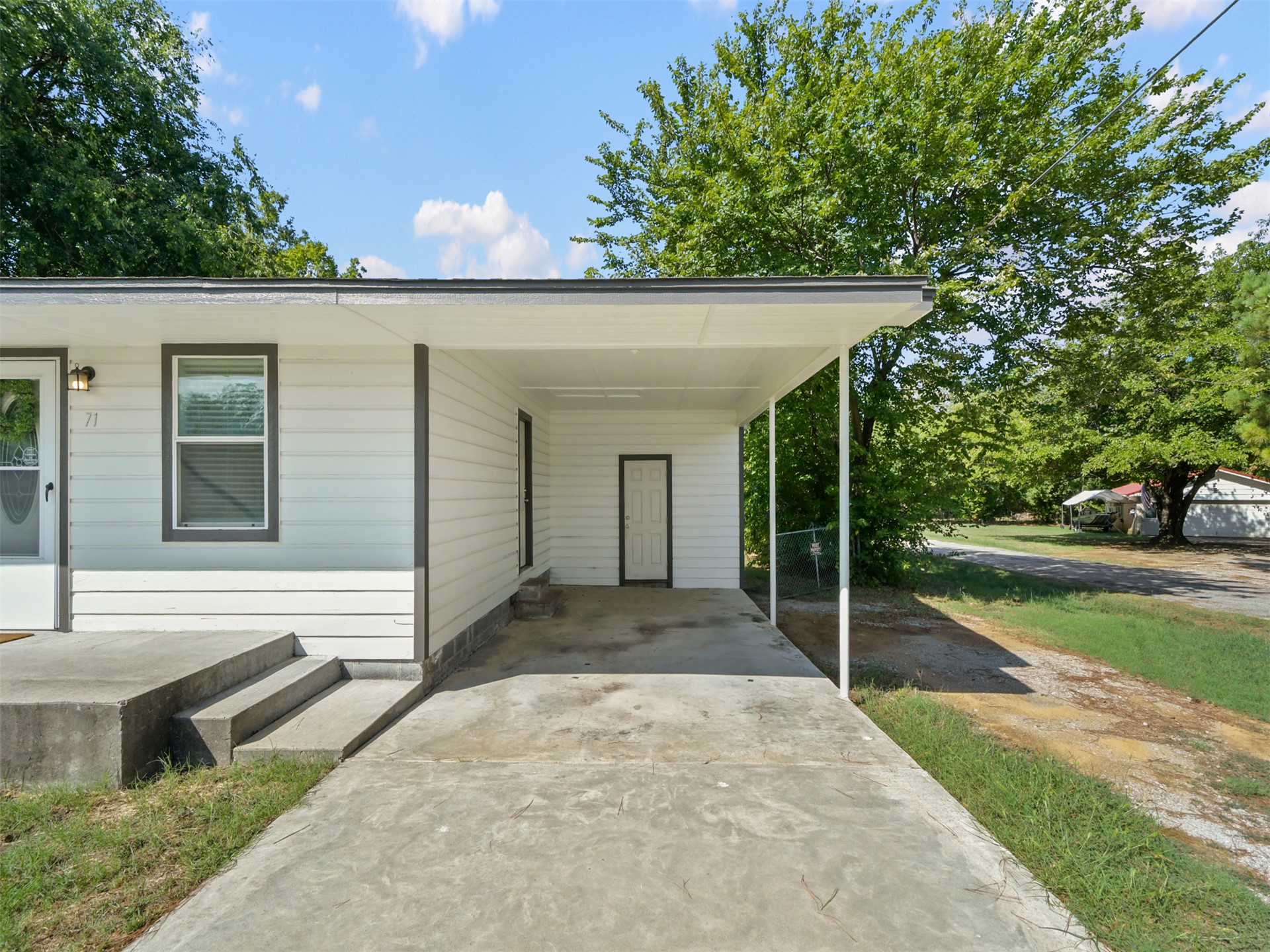 71 Meadow Street Lone Grove OK 73443