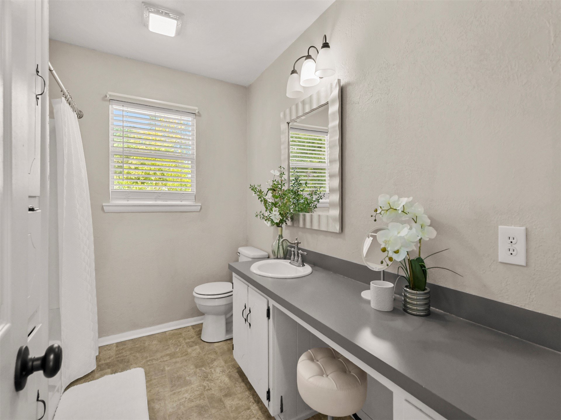 71 Meadow Street Lone Grove OK 73443
