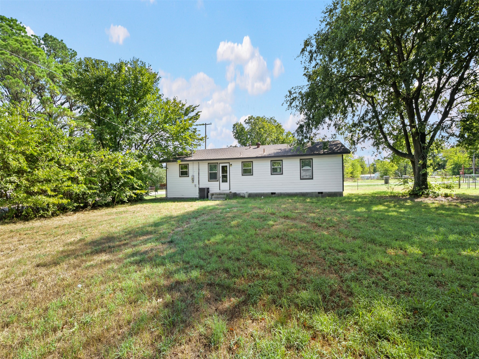 71 Meadow Street Lone Grove OK 73443