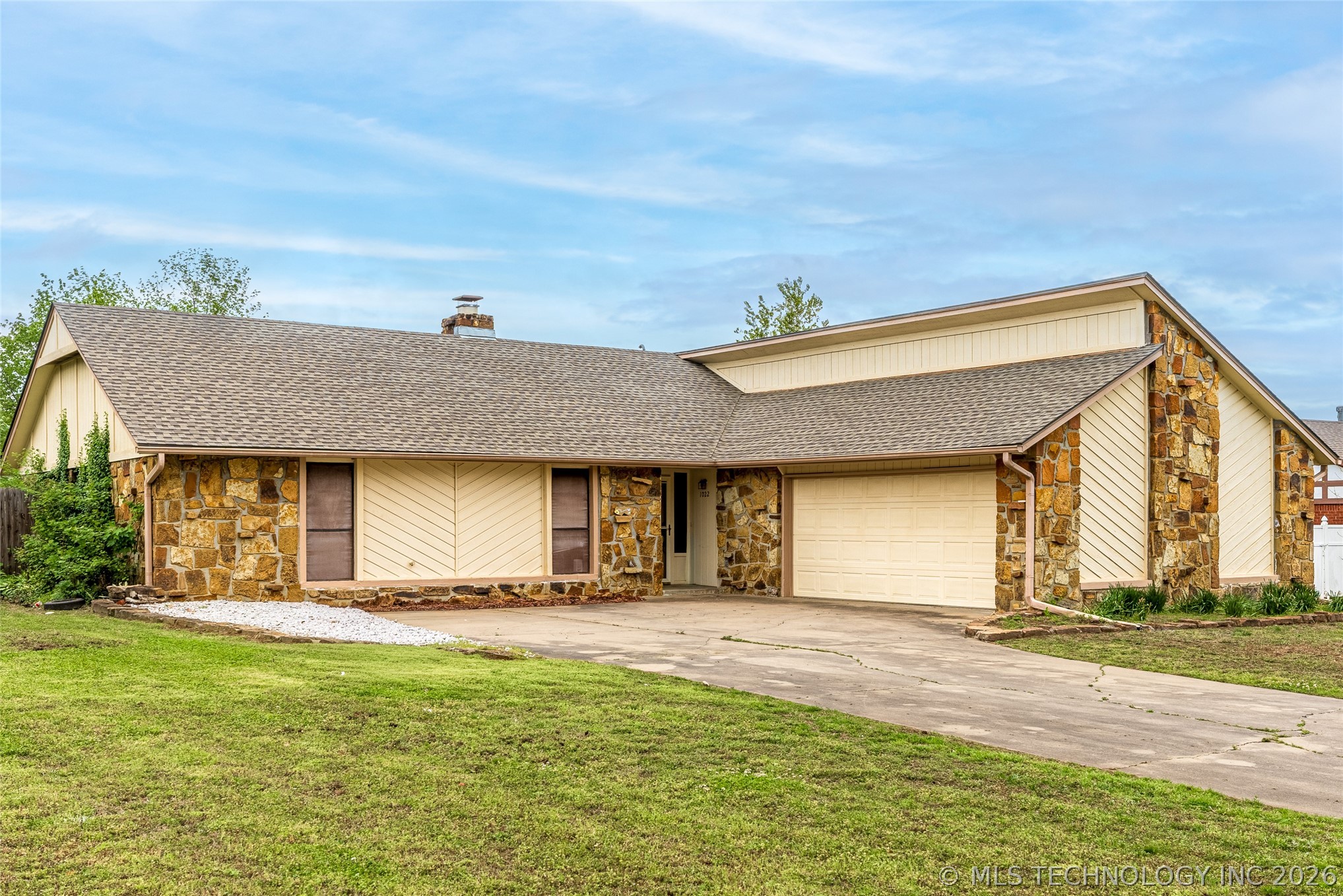 1022 N Miller Drive Claremore OK 74017