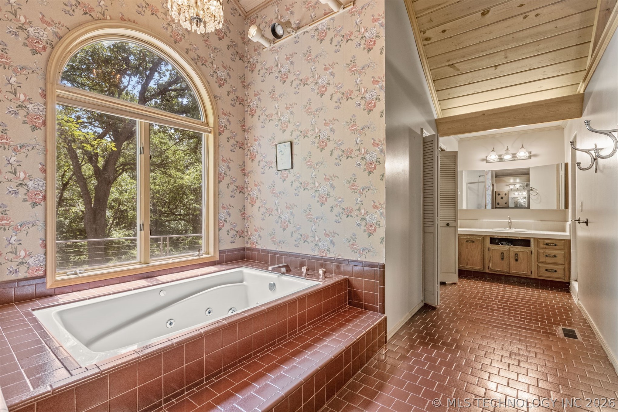 4929 E 114th Place Tulsa OK 74137