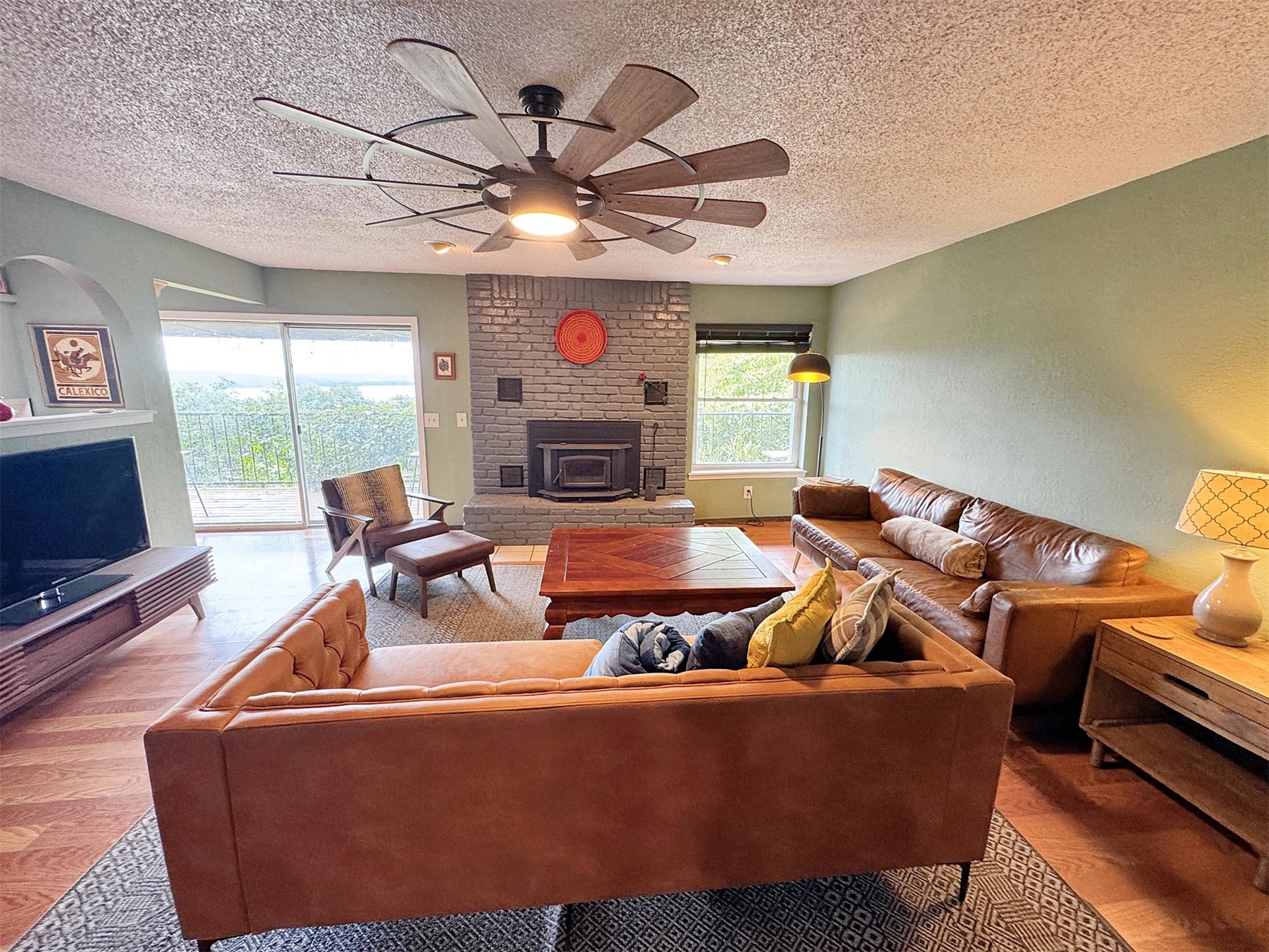 3278 W Southern Avenue Hulbert OK 74441