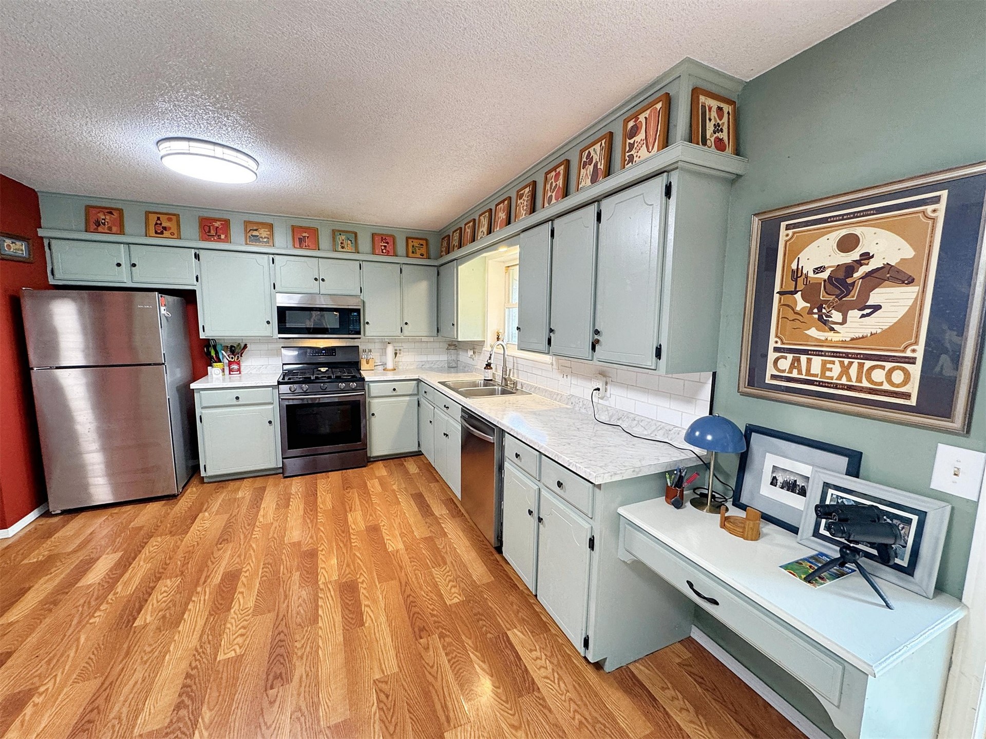 3278 W Southern Avenue Hulbert OK 74441