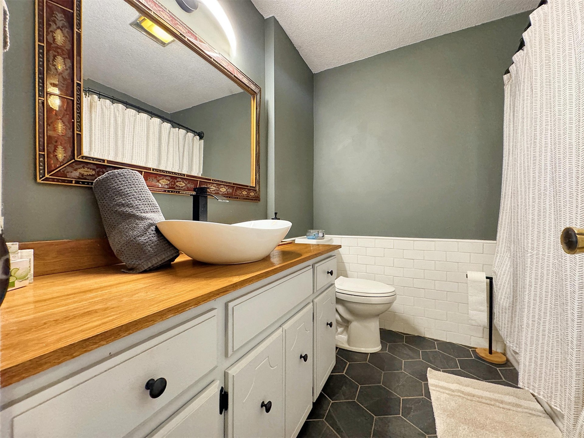 3278 W Southern Avenue Hulbert OK 74441