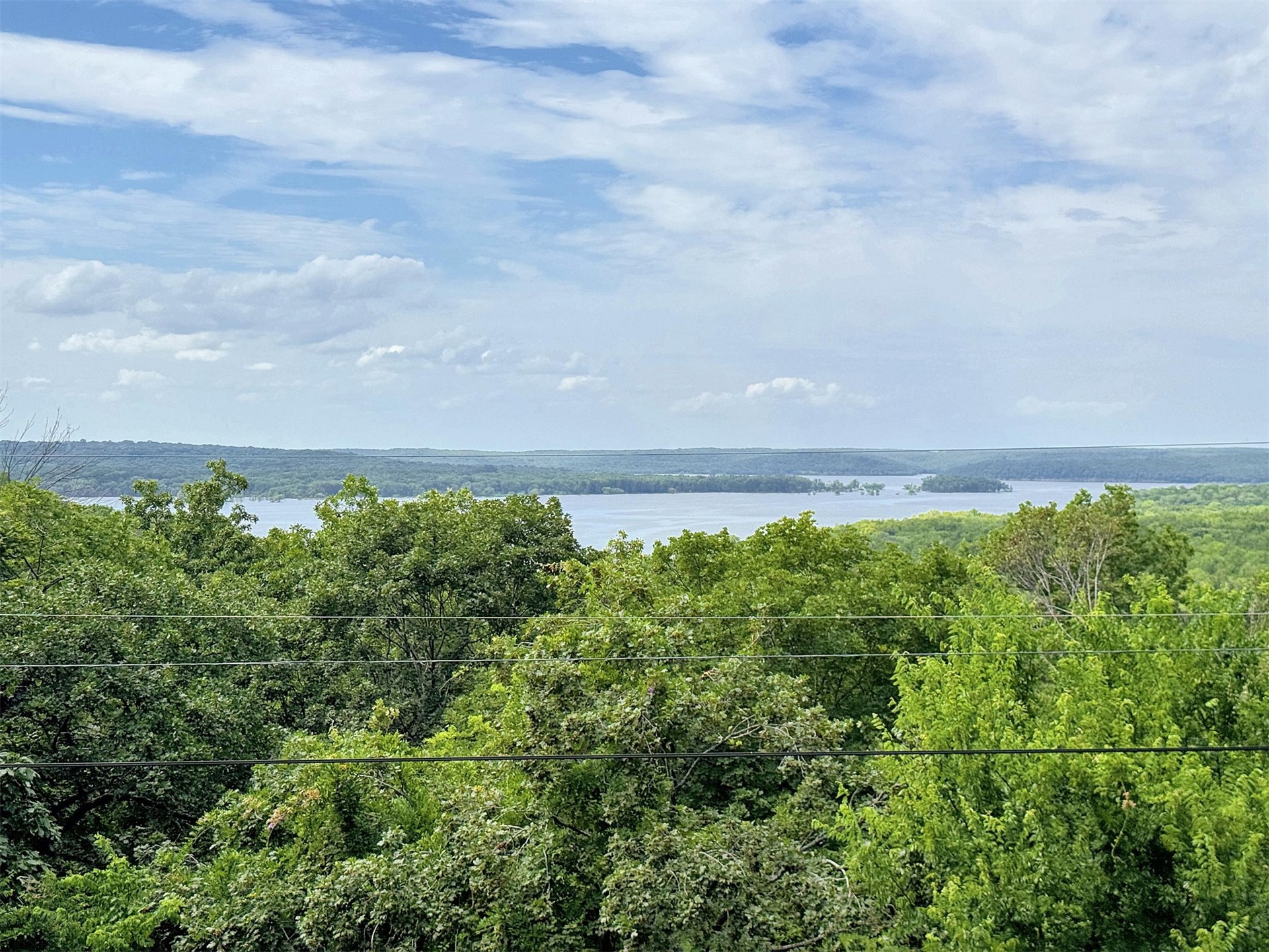 3278 W Southern Avenue Hulbert OK 74441
