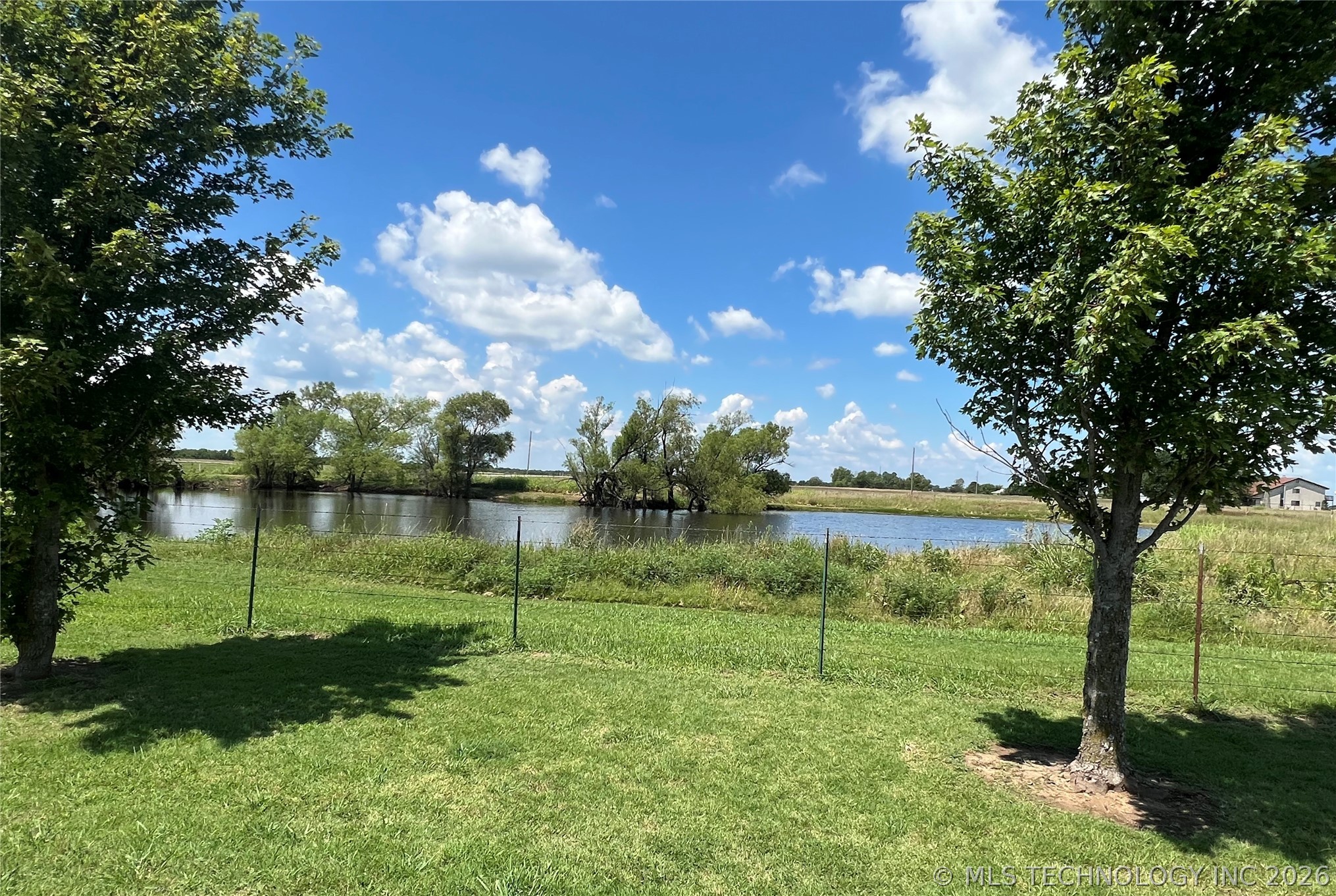 6501 E 370 Road Oologah OK 74053