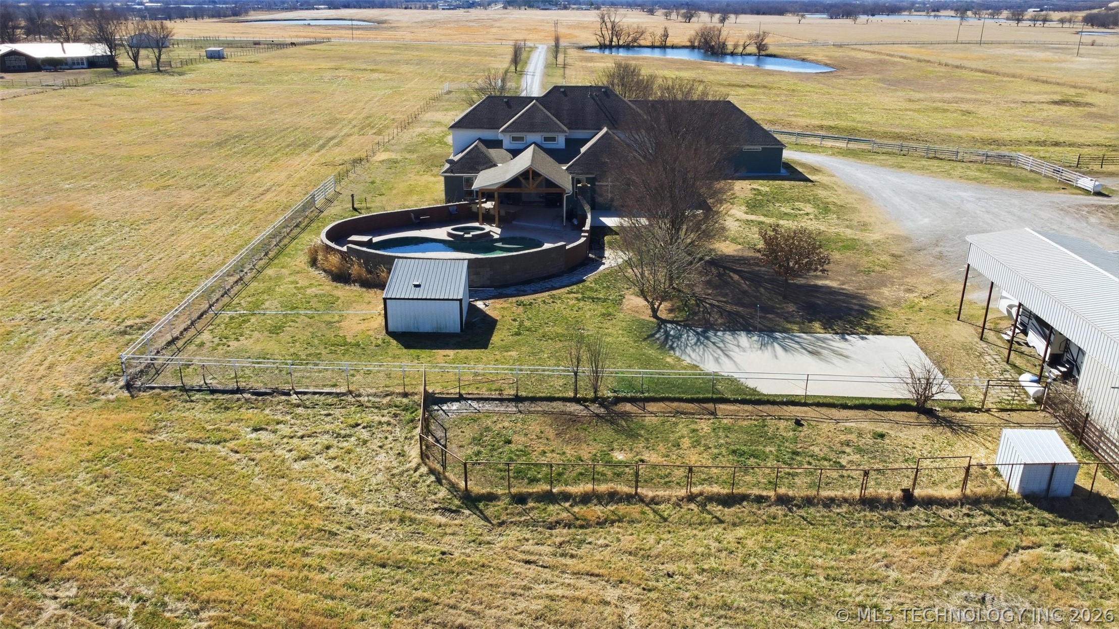 6501 E 370 Road Oologah OK 74053