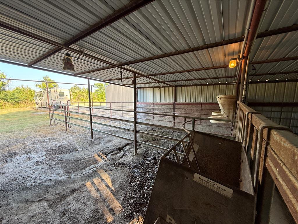13211 N 3650 Road Wewoka OK 74884