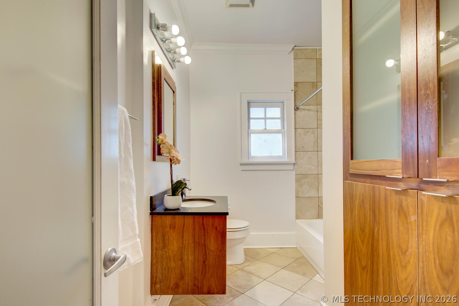1735 S Yorktown Avenue Tulsa OK 74104
