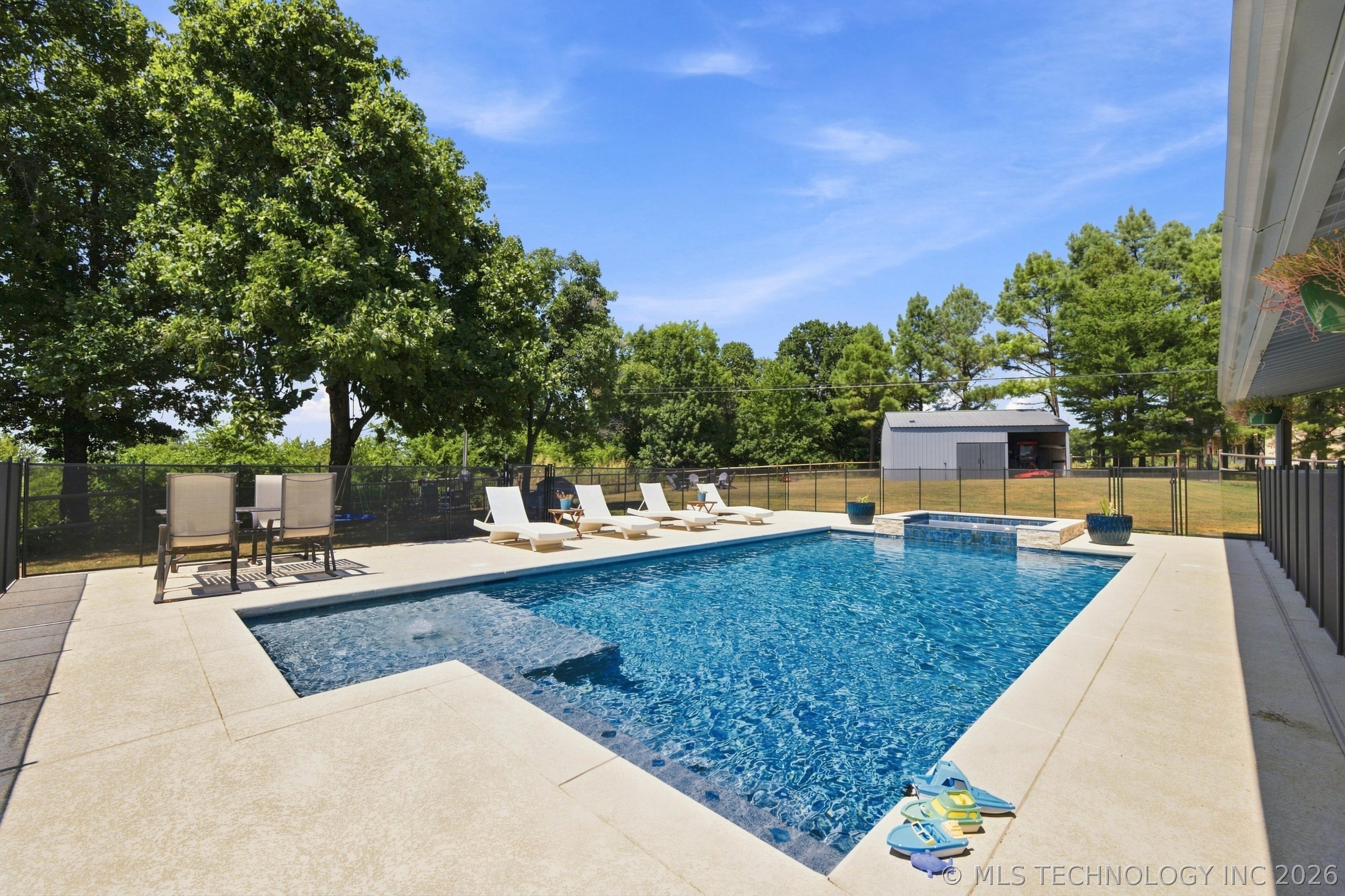17156 S 4102 Road Claremore OK 74017