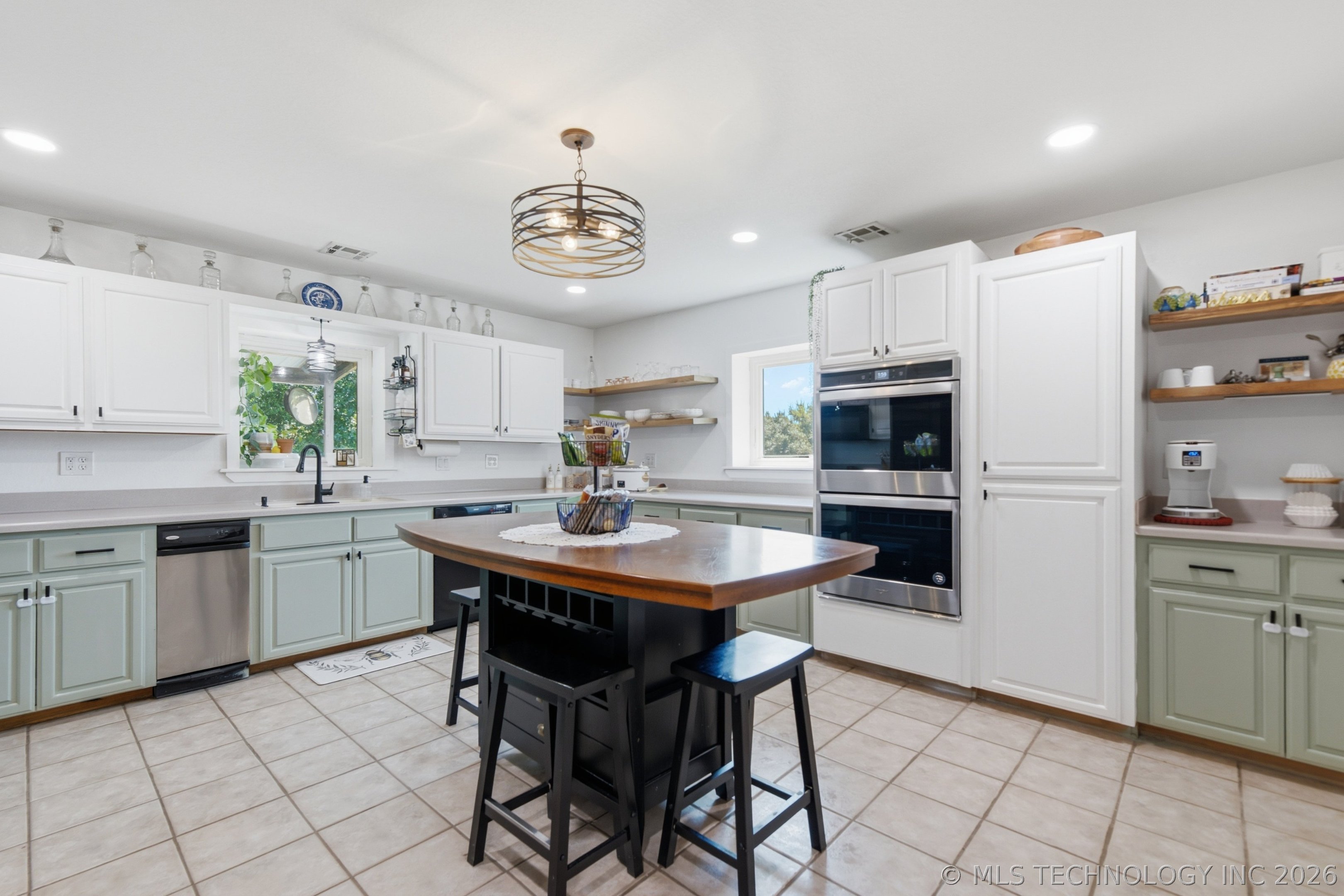 17156 S 4102 Road Claremore OK 74017