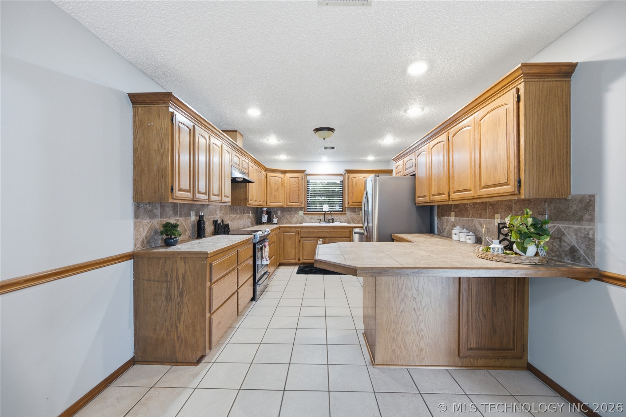 1608 S Marietta Street Pryor OK 74361