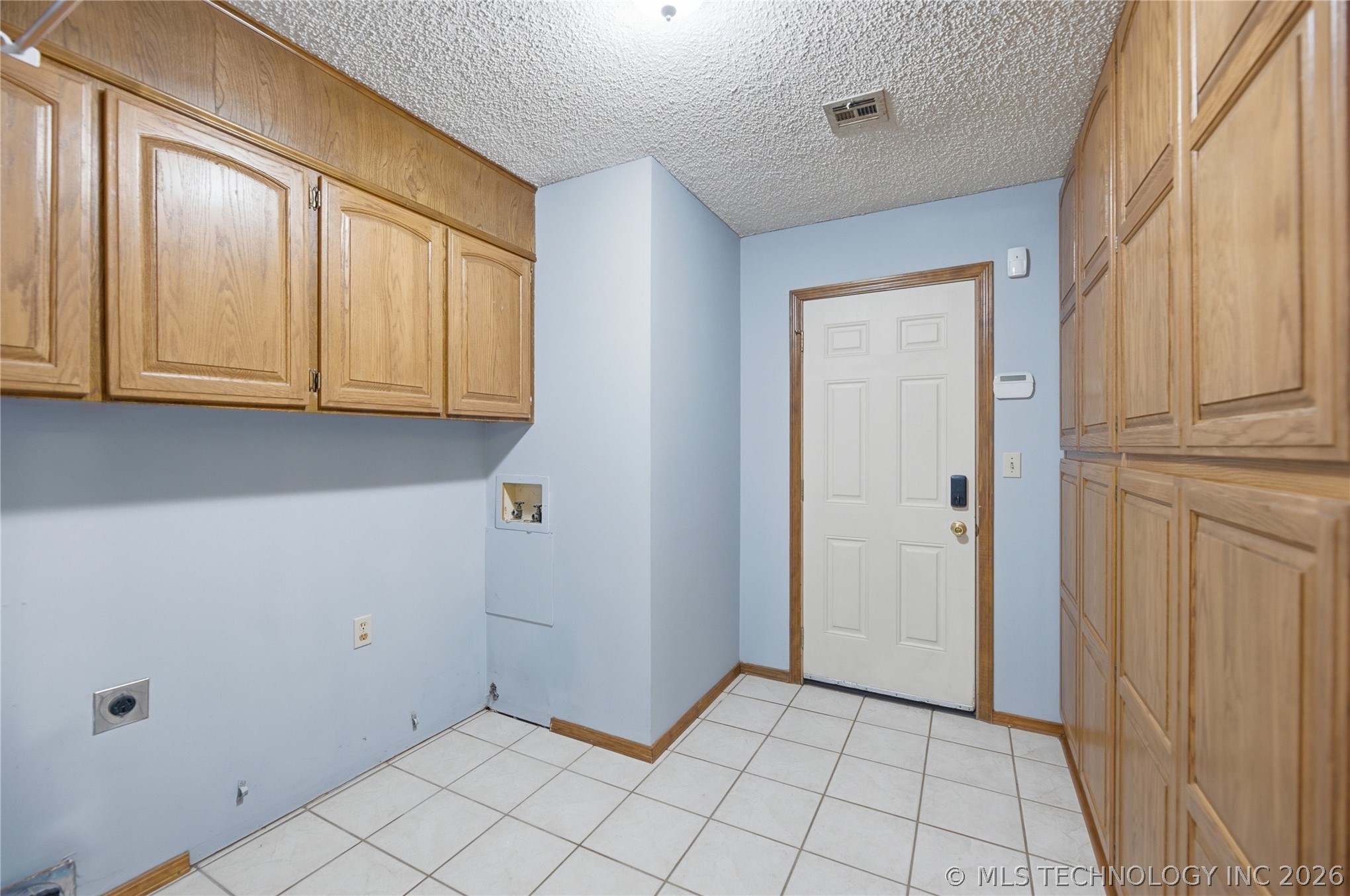 1608 S Marietta Street Pryor OK 74361