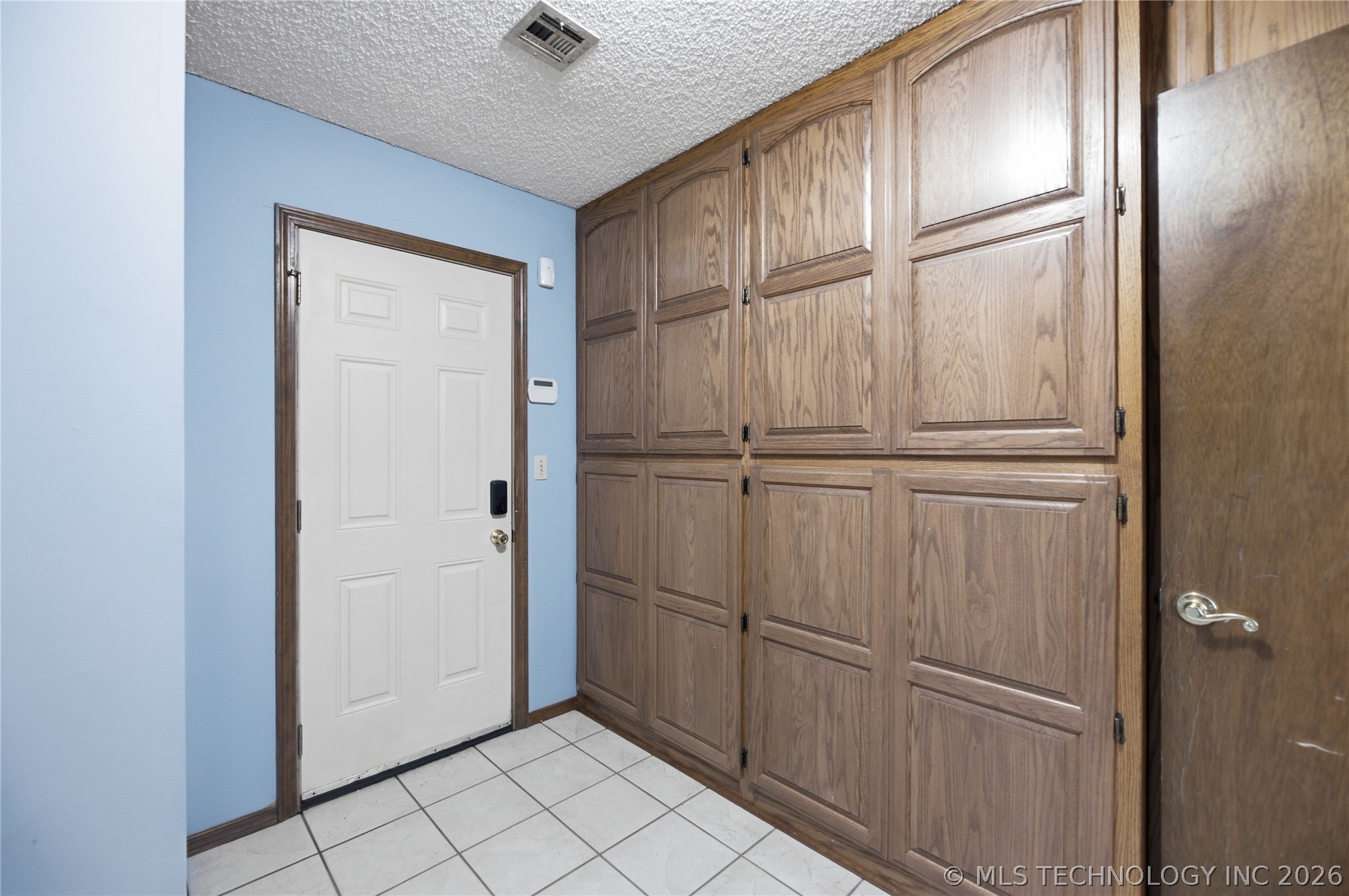 1608 S Marietta Street Pryor OK 74361