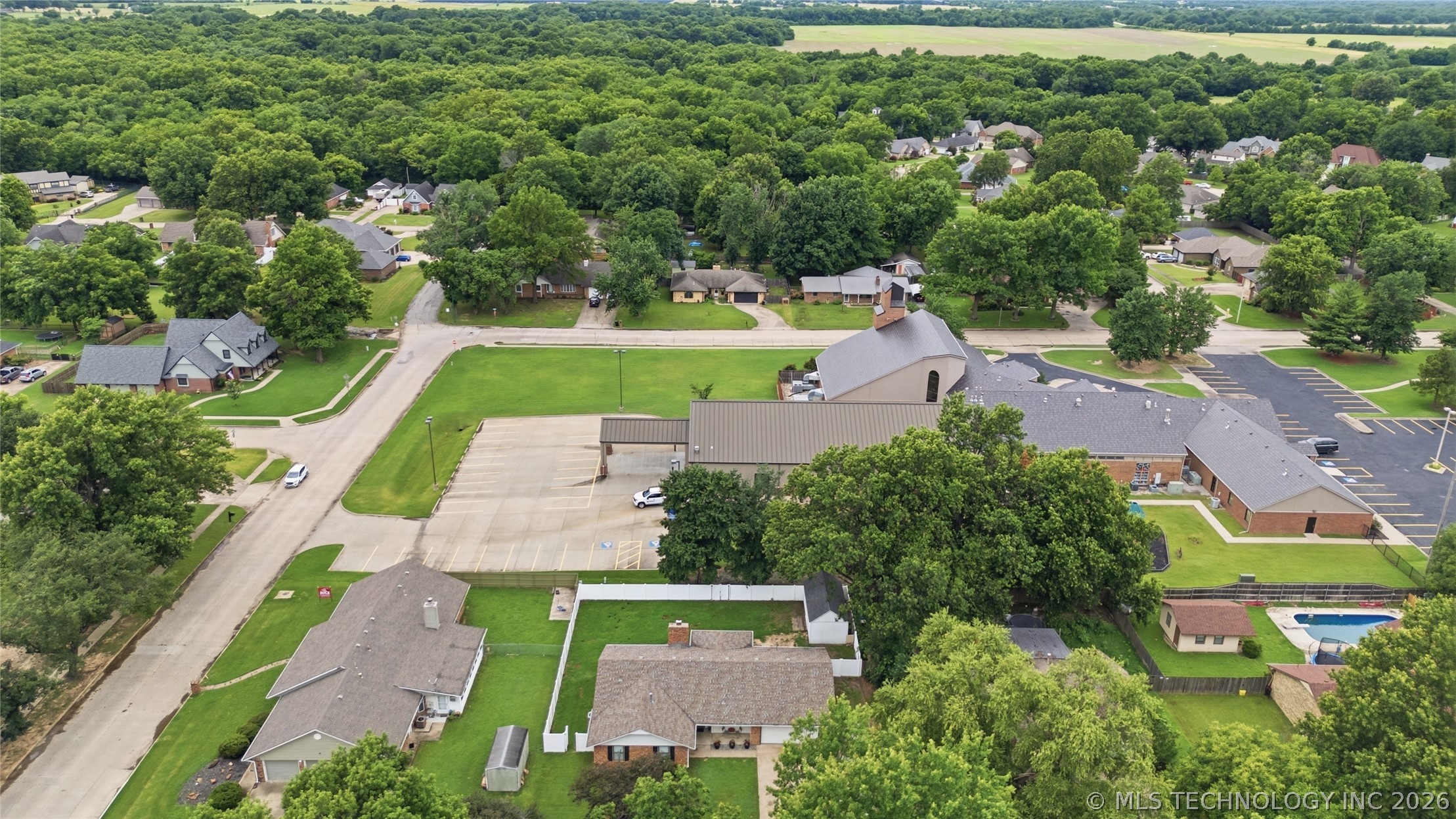 1608 S Marietta Street Pryor OK 74361