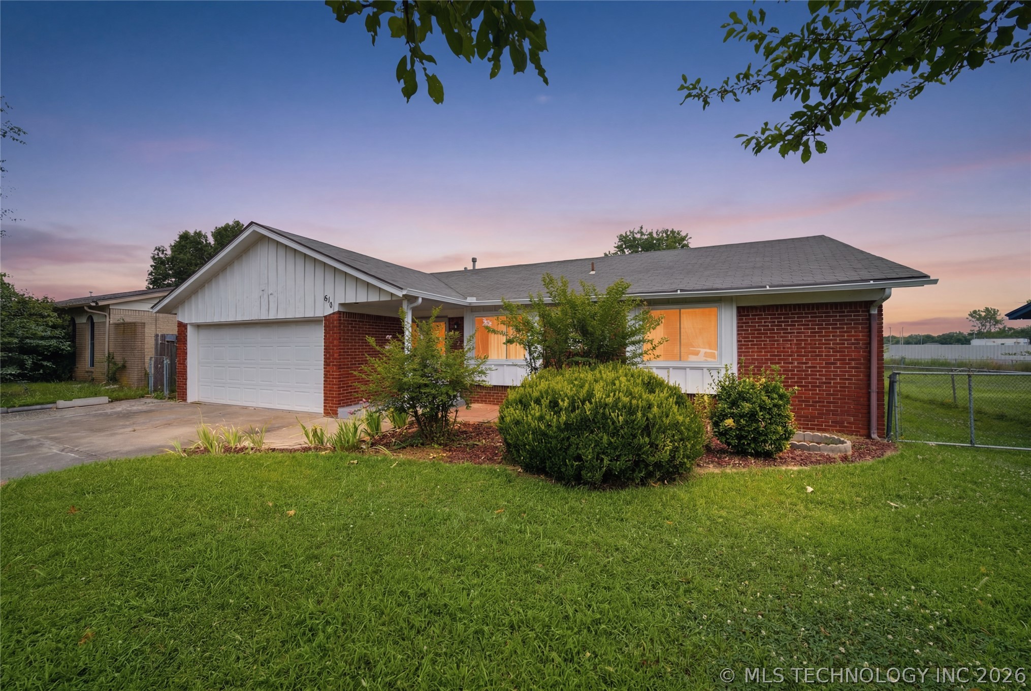 616 E Main Street Collinsville OK 74021