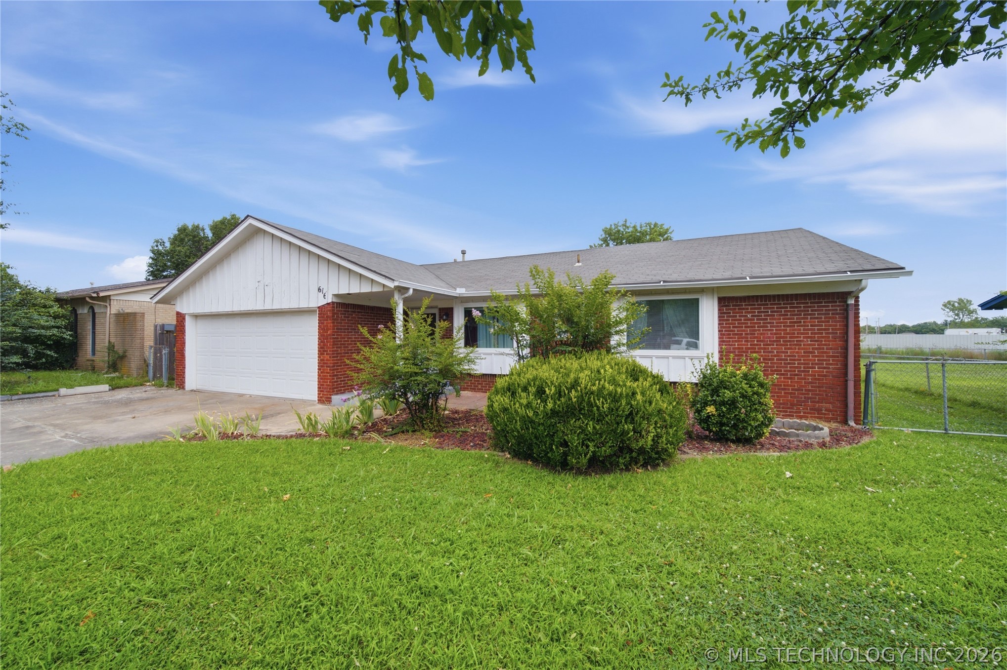 616 E Main Street Collinsville OK 74021