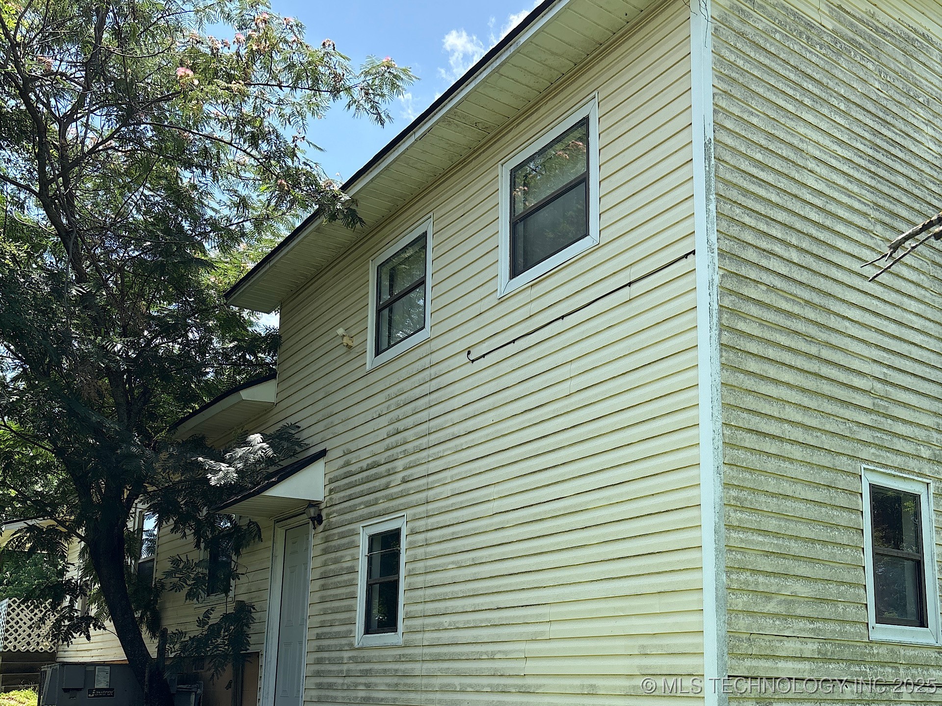 316 W Beaumont Avenue Yale OK 74085