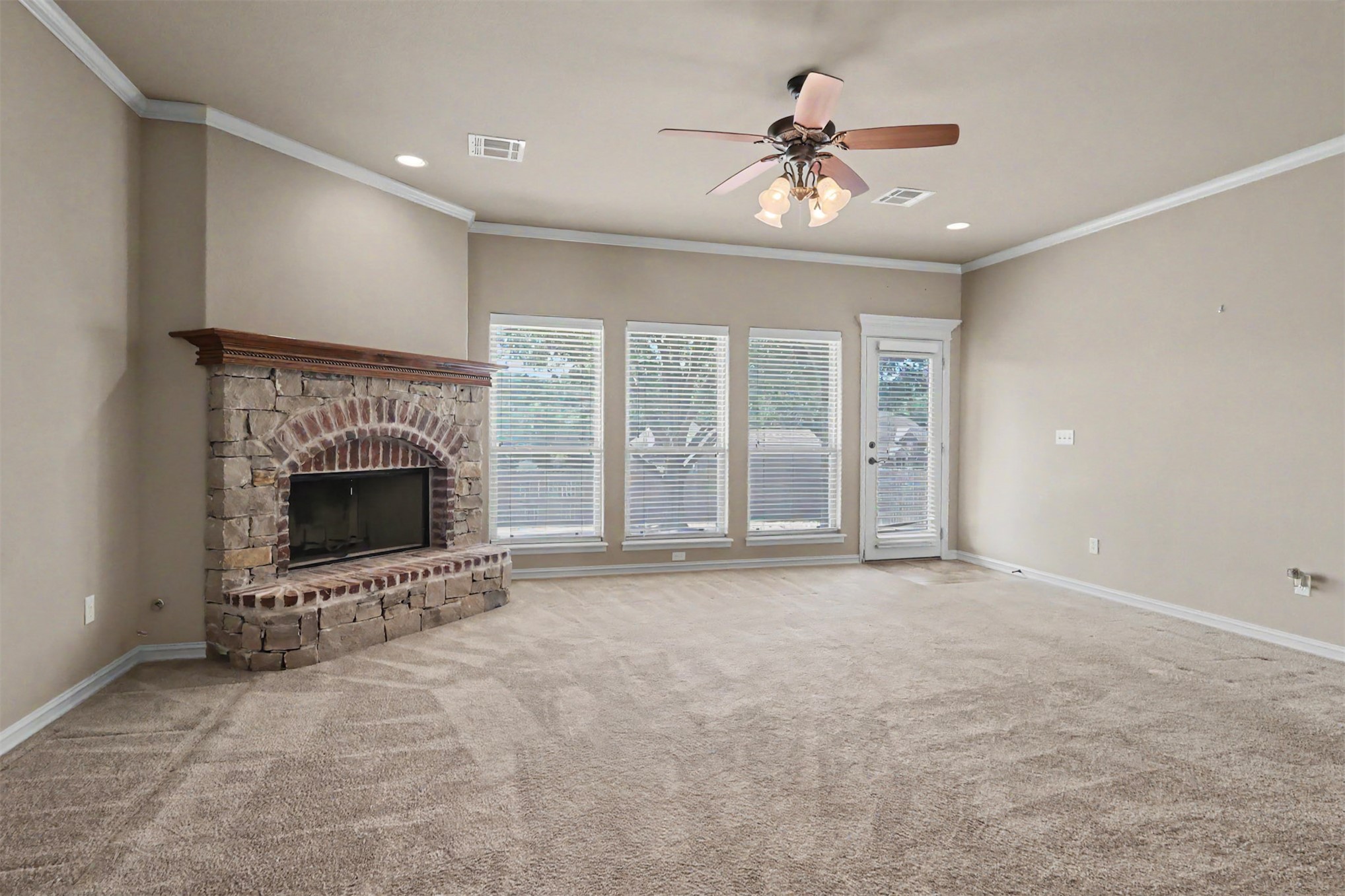 810 S Tallchief Avenue Skiatook OK 74070
