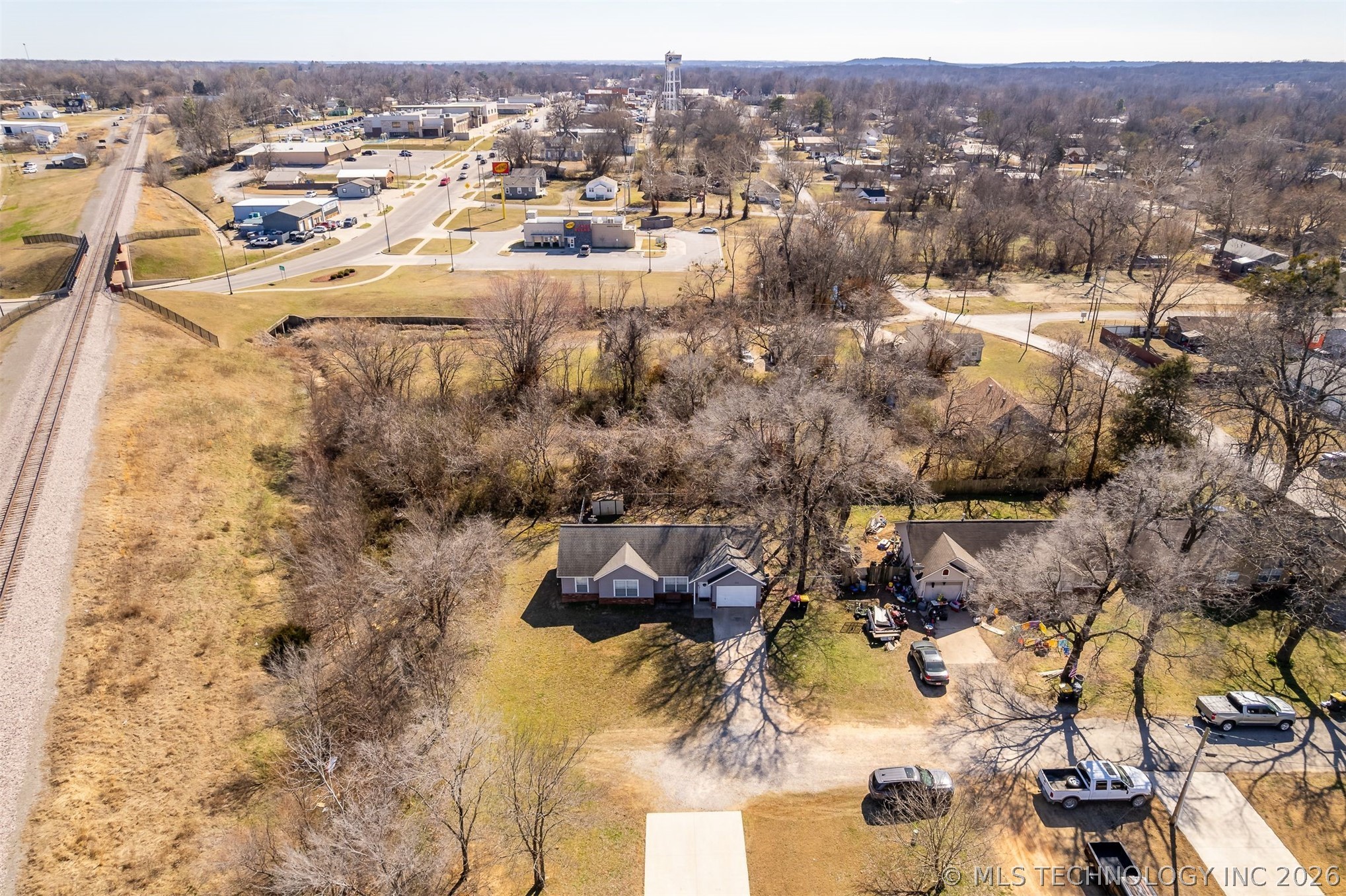 111 W Redwood Street Coweta OK 74429