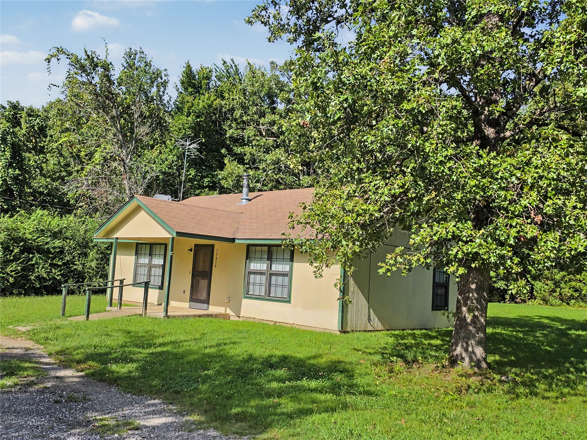 32616 S Blue Top Road Cookson OK 74427
