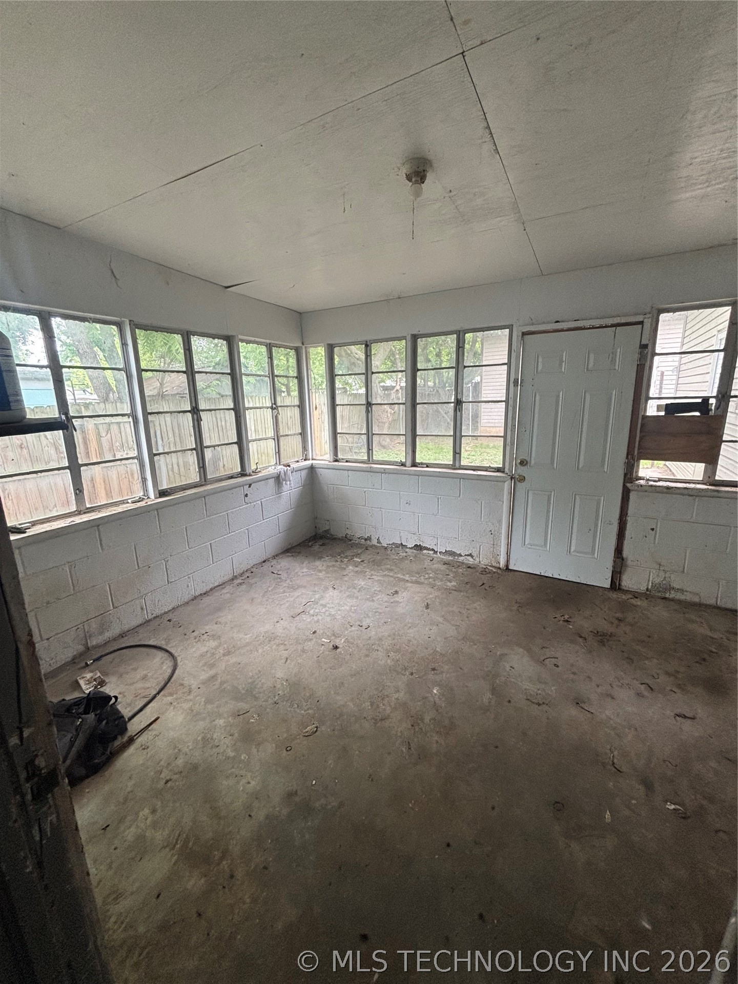 206 N Vine Avenue Cleveland OK 74020