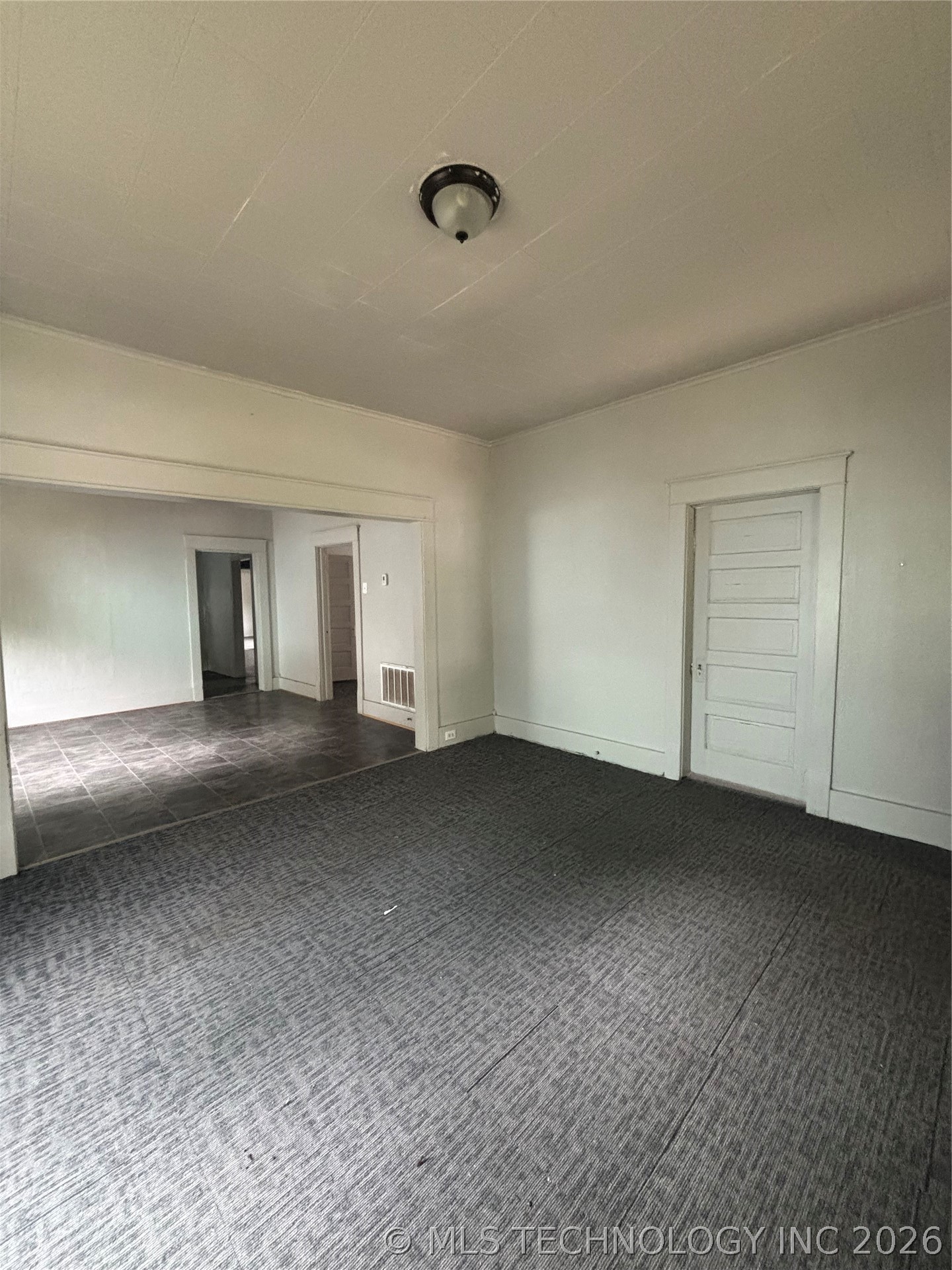206 N Vine Avenue Cleveland OK 74020