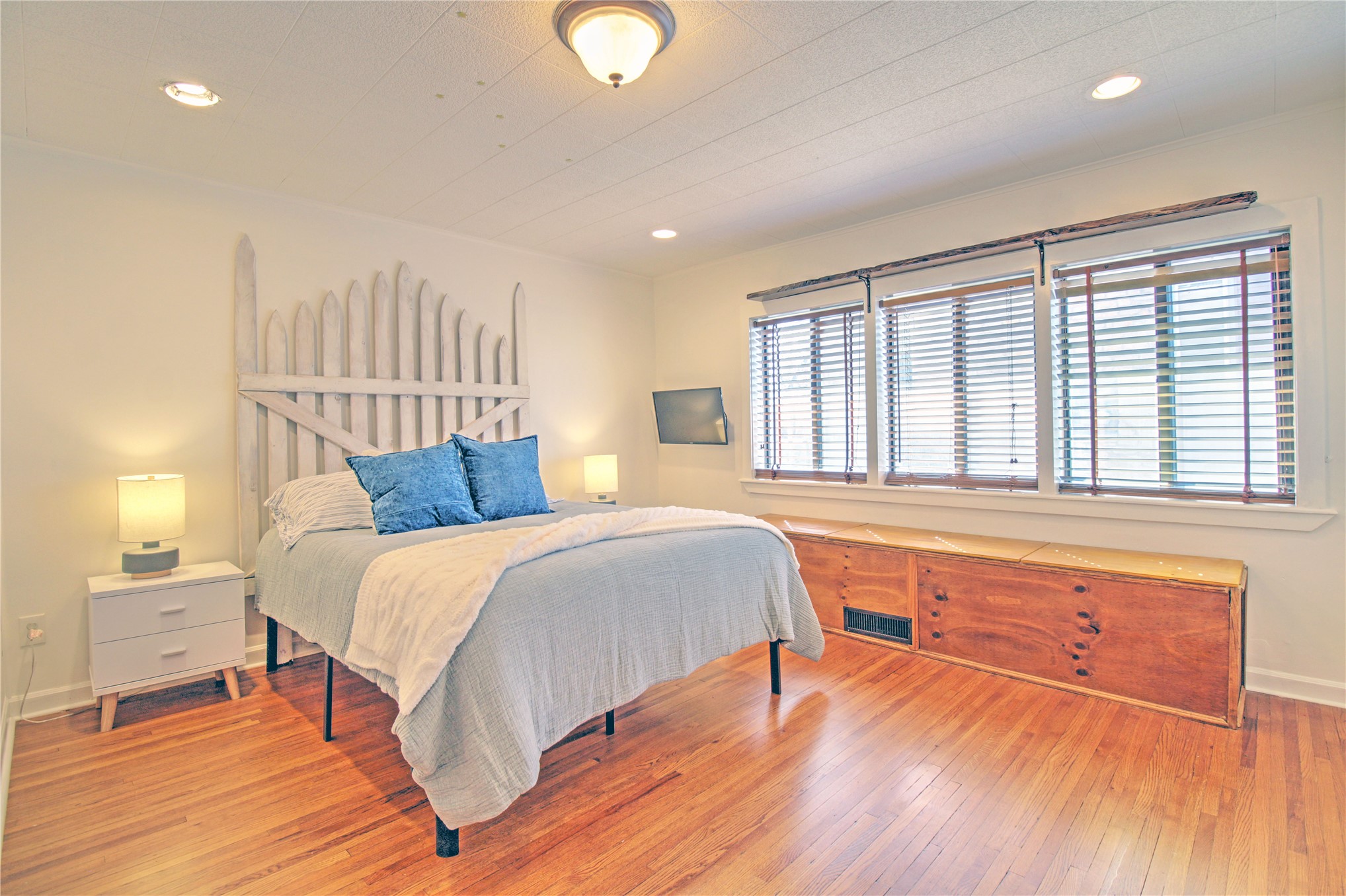 1336 S Indian Avenue Tulsa OK 74127