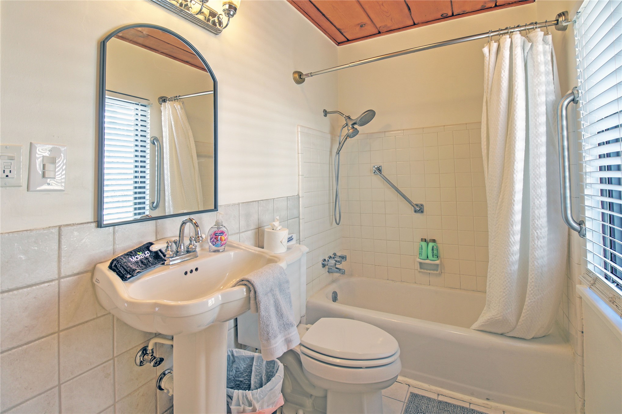 1336 S Indian Avenue Tulsa OK 74127