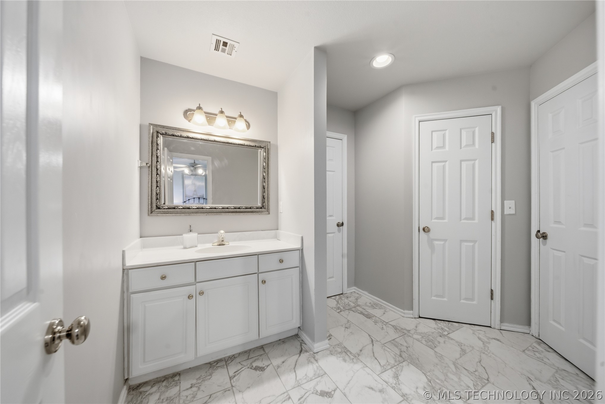 1903 S Nyssa Place Broken Arrow OK 74012