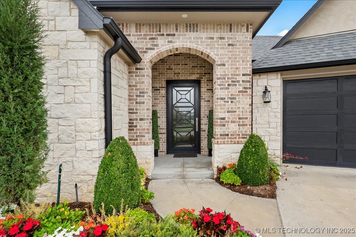 1105 W 84th Street Tulsa OK 74132